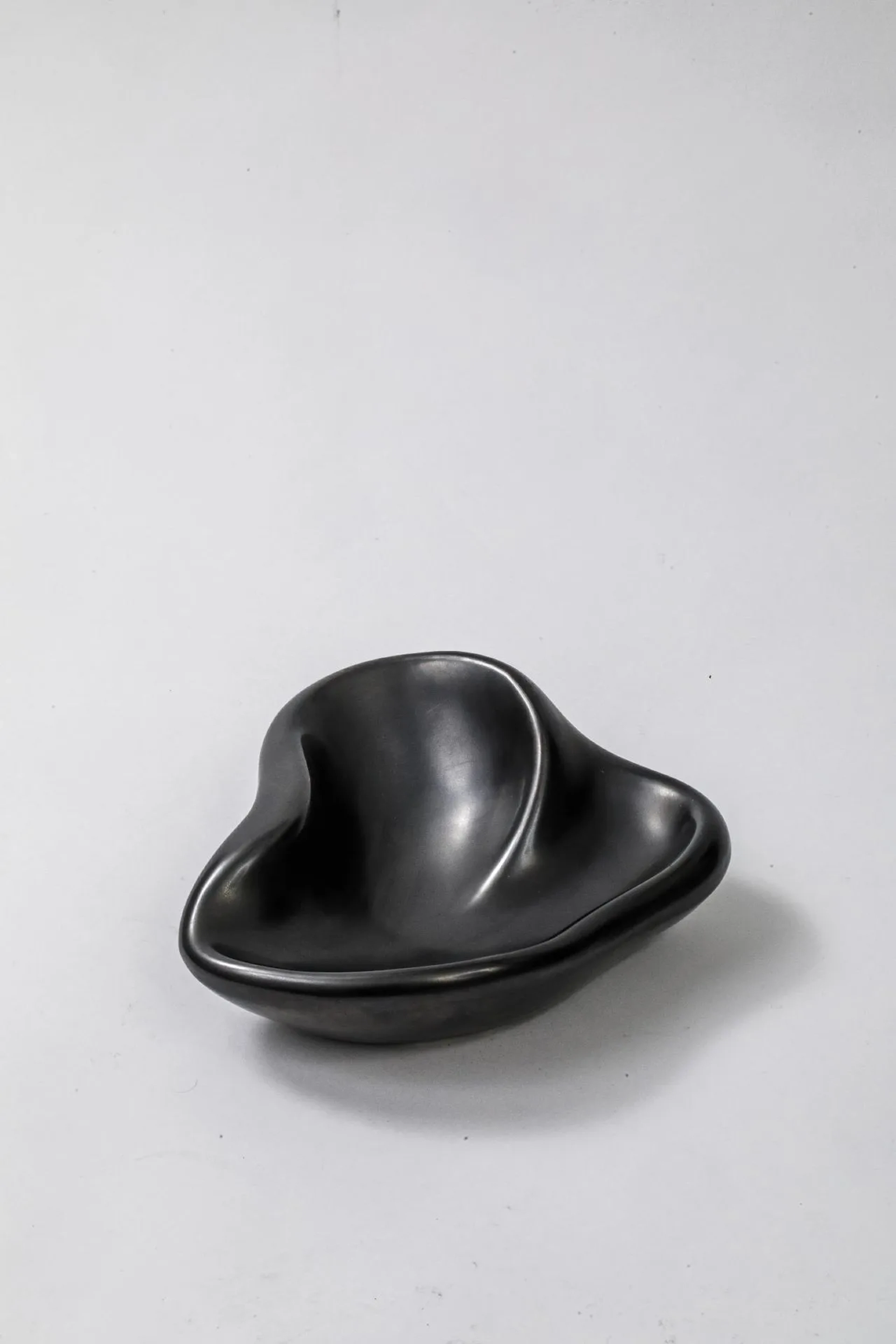 In the style of Georges JOUVE (1910-1964) - Lot 94