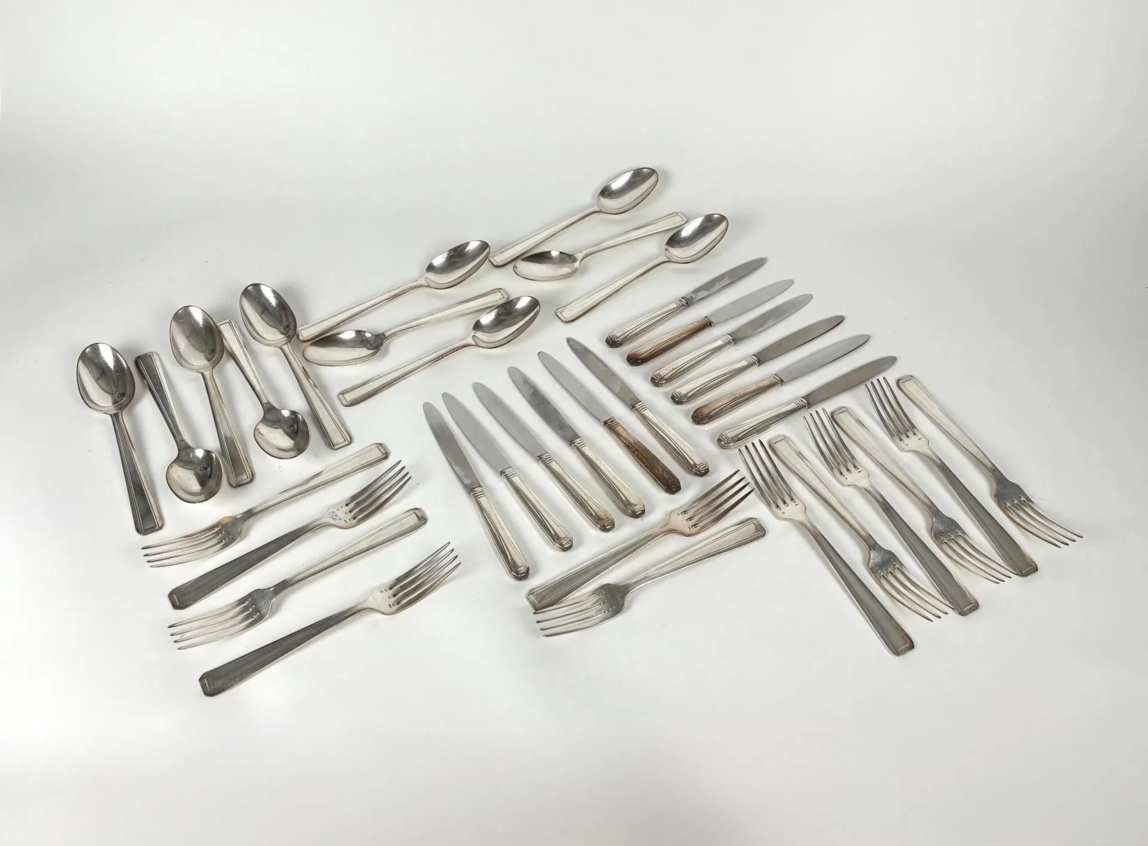 Art Deco-style silver plated cutlery set consisting of 11 la - Lot 596