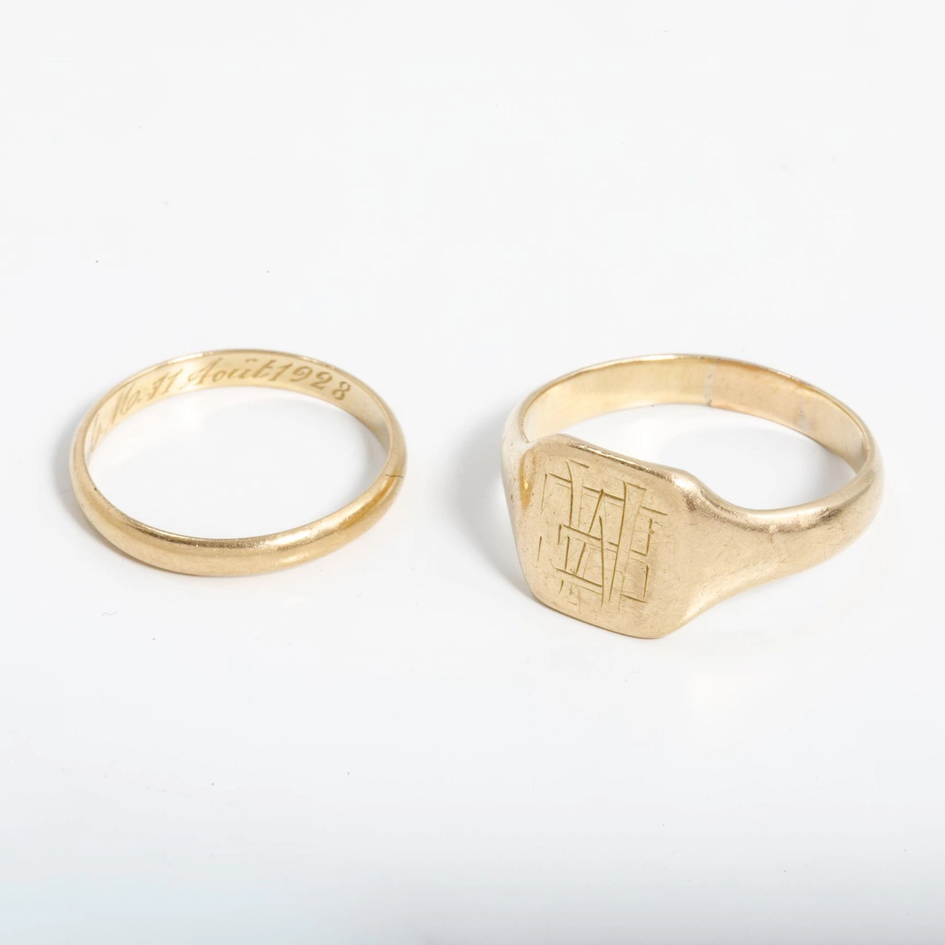 Set consisting of a wedding band and a signet ring in yellow - Lot 13