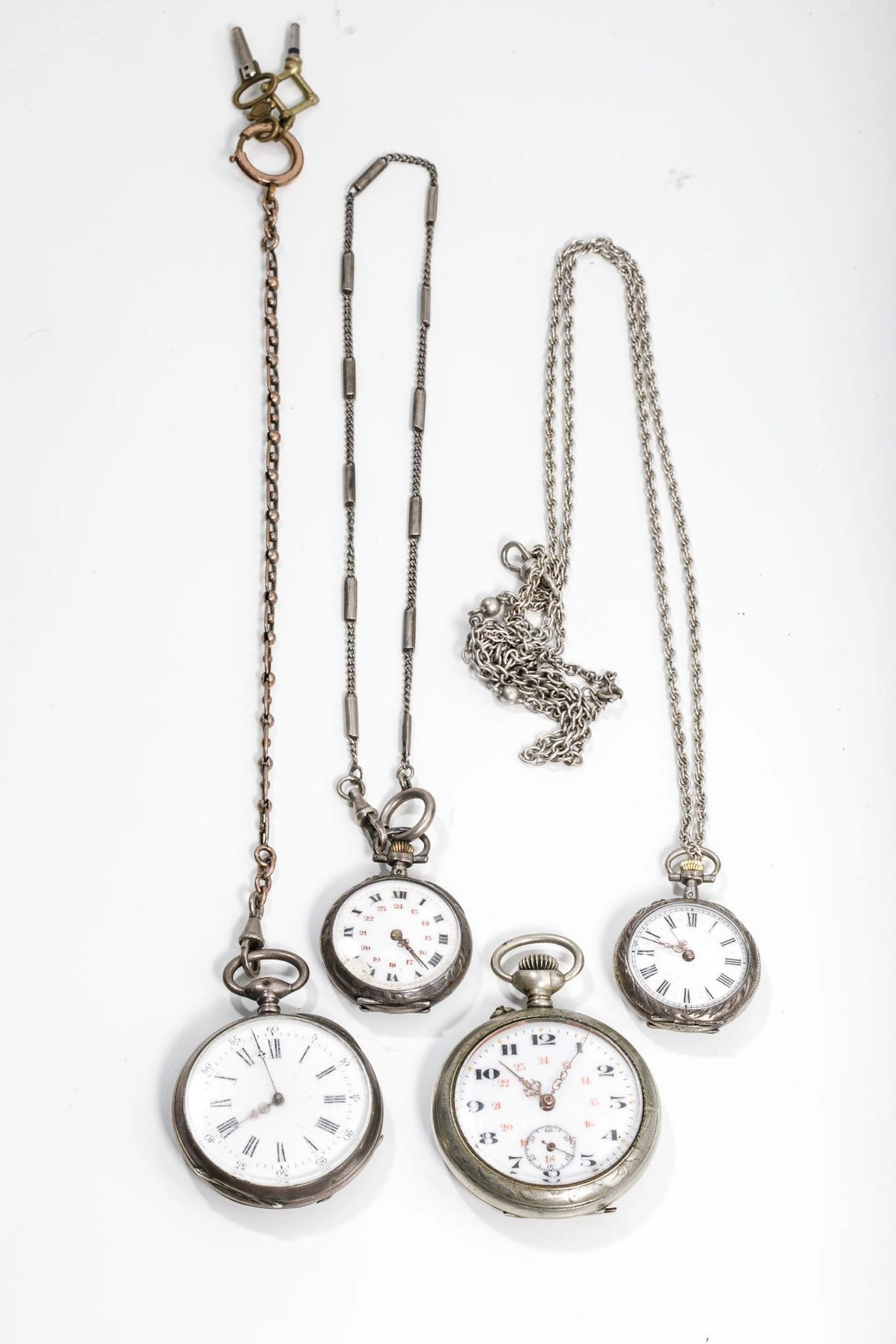 Set of four pocket watches in 800-th silver, with a crab hal - Lot 105