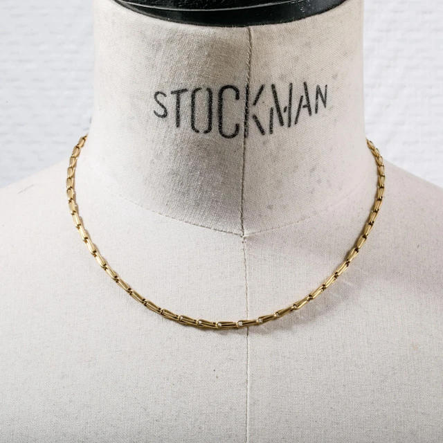 750-thousandths yellow gold pocket watch chain (eagle-head h - Lot 22