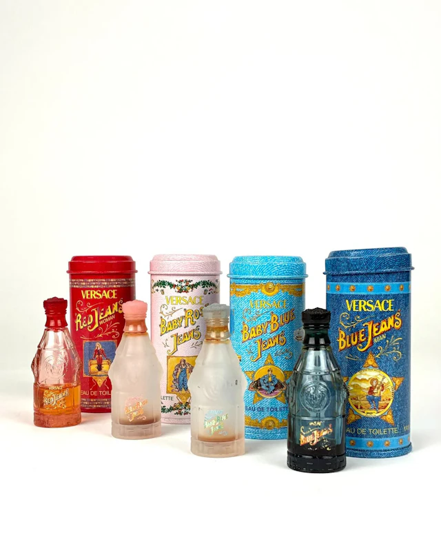 VERSACE - Lot 151