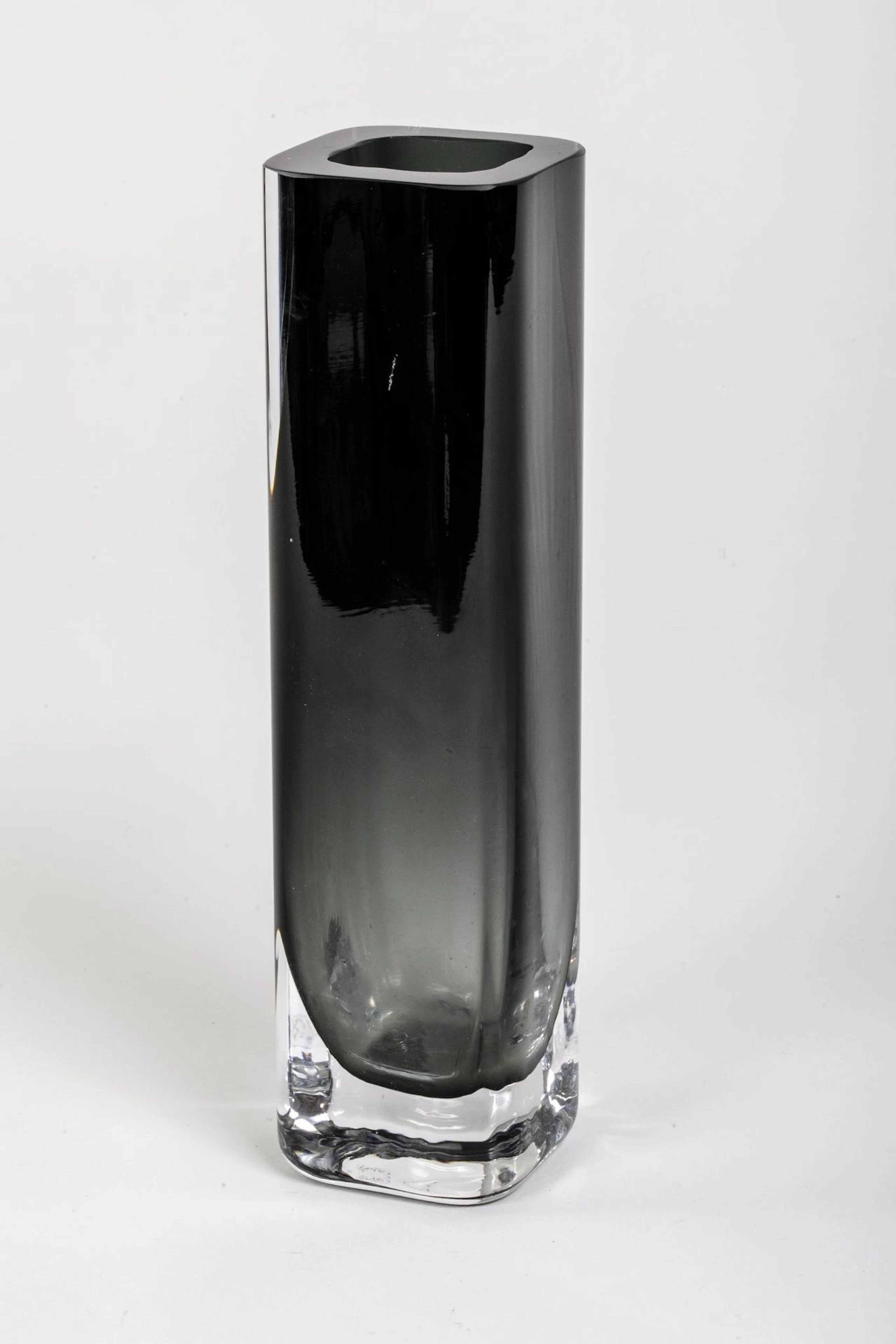In the style of Nils LANDBERG (1907–1991) for Orrefors - Lot 108