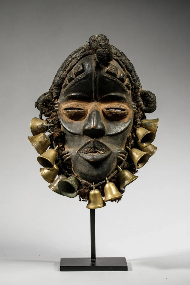 Spectacular Wobe Guéré singing mask, Danané region, Ivory Co - Lot 28