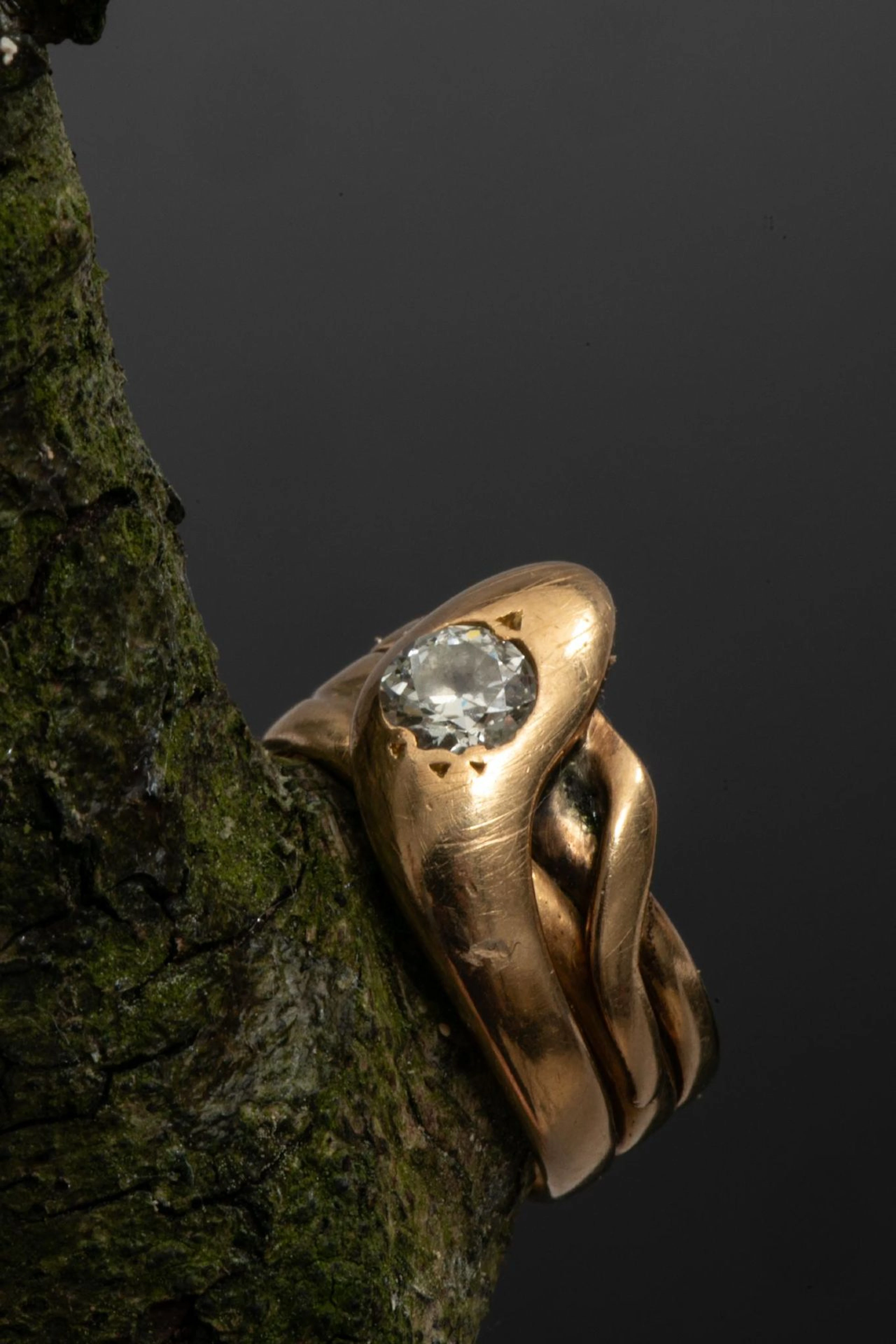 30/ Snake ring in yellow gold 750 thousandths (Owl hallmark) - Lot 110
