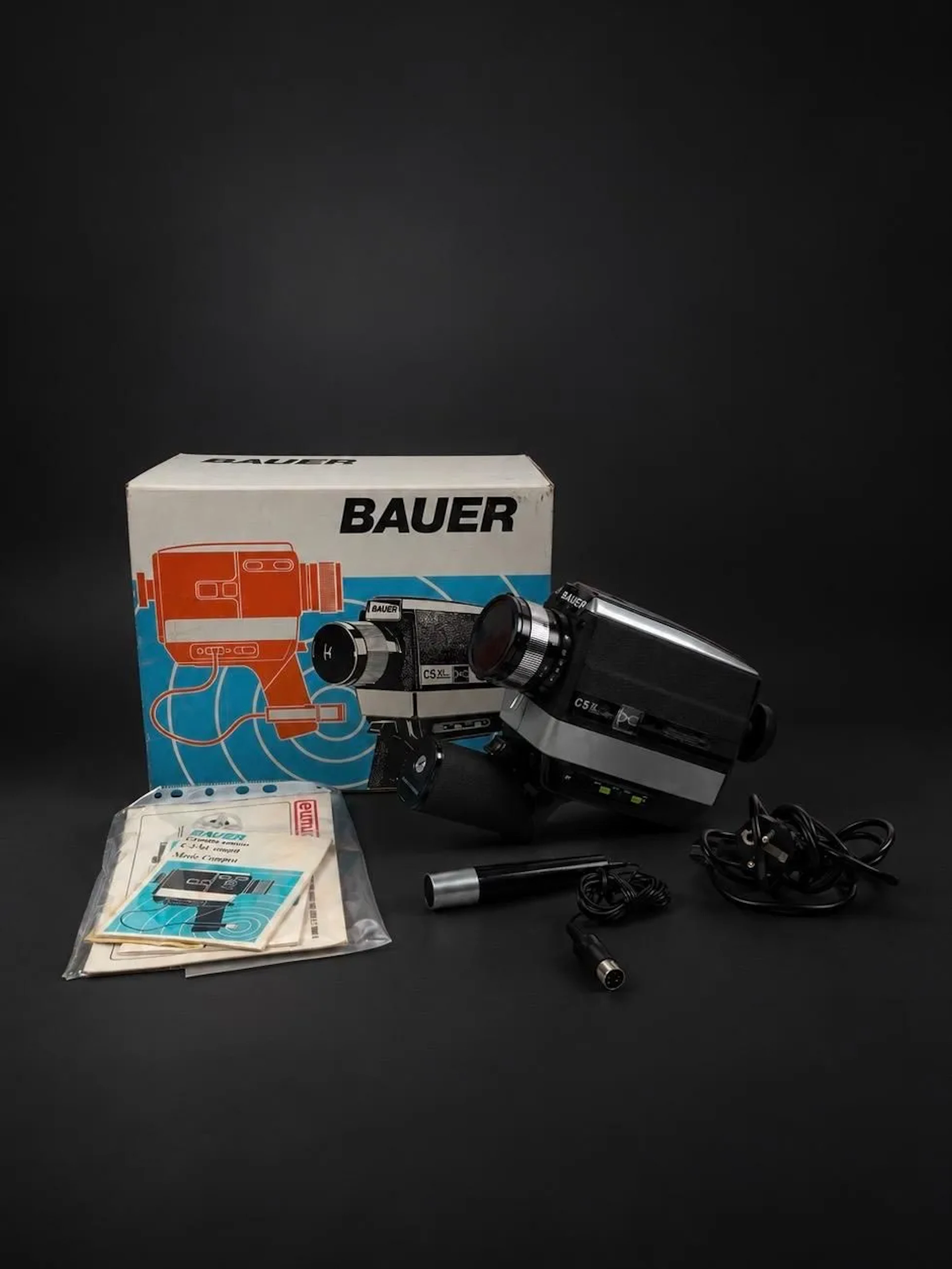 Miscellaneous film equipment. - Lot 79