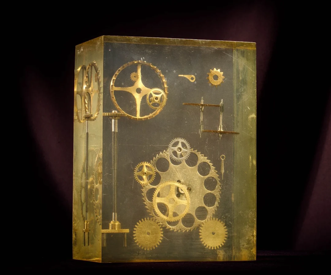 [ARTIFICIALIA] - Lot 228