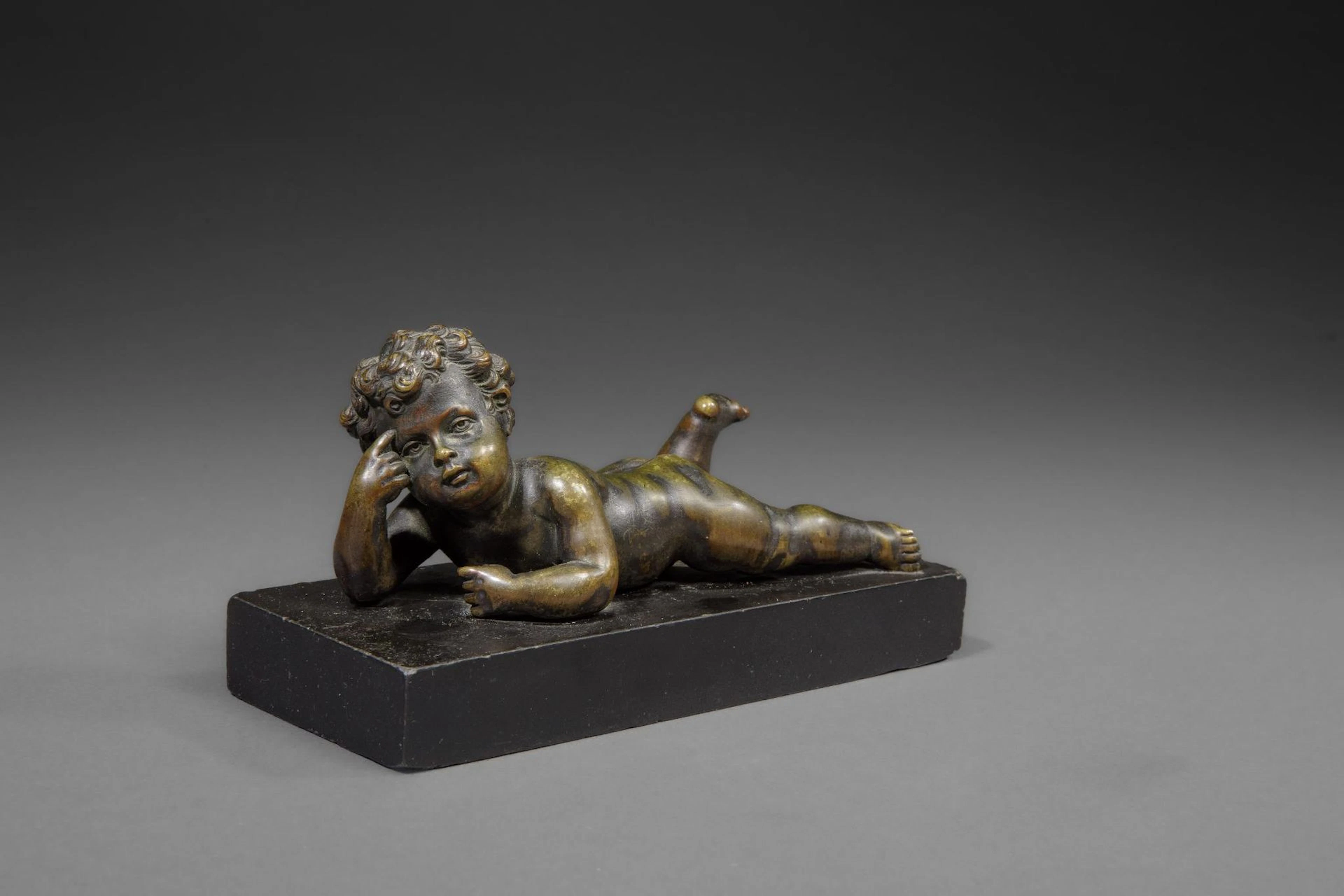 Late 19th- to early 20th-century style - Lot 146