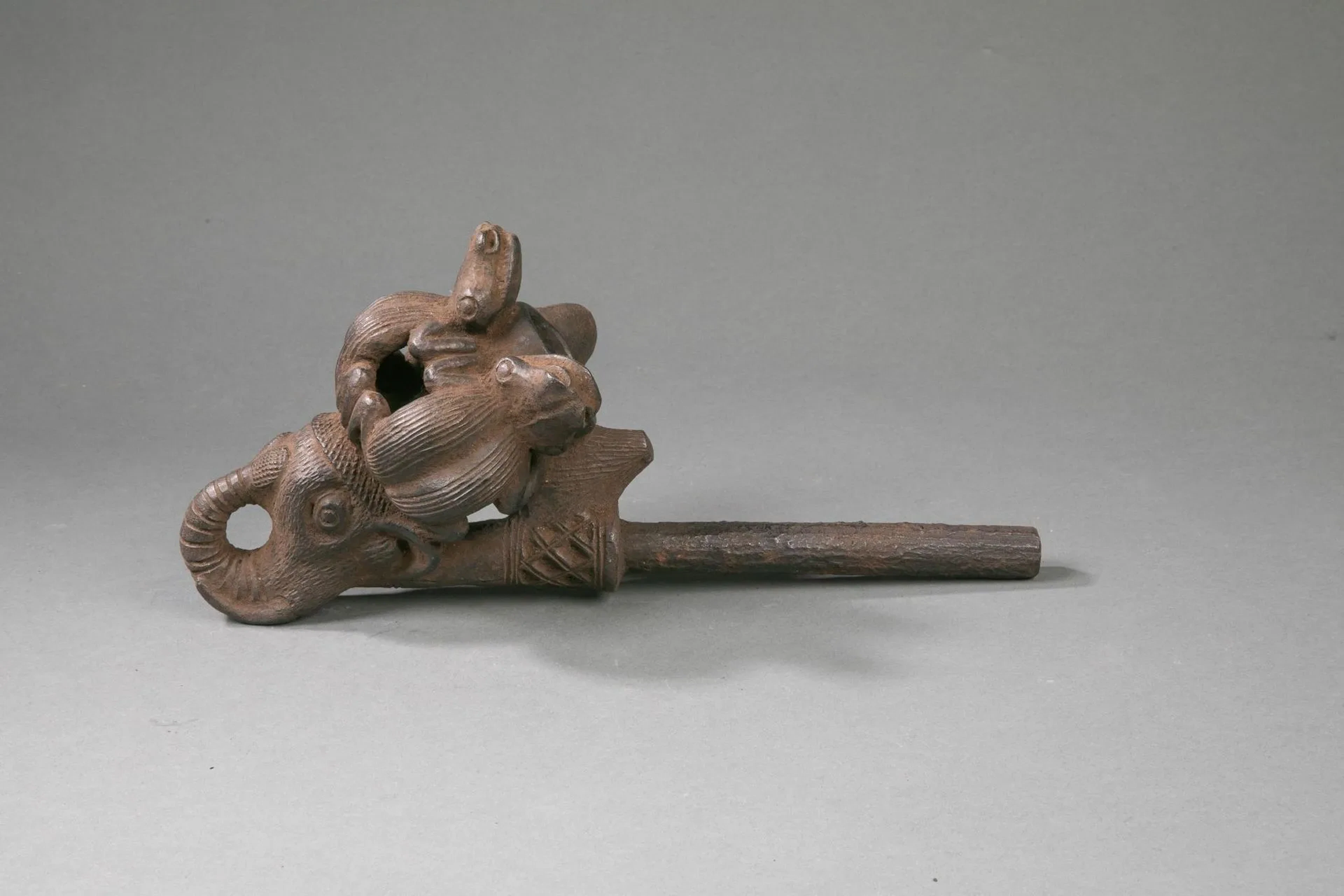Bamiléké pipe, Cameroon - Lot 9