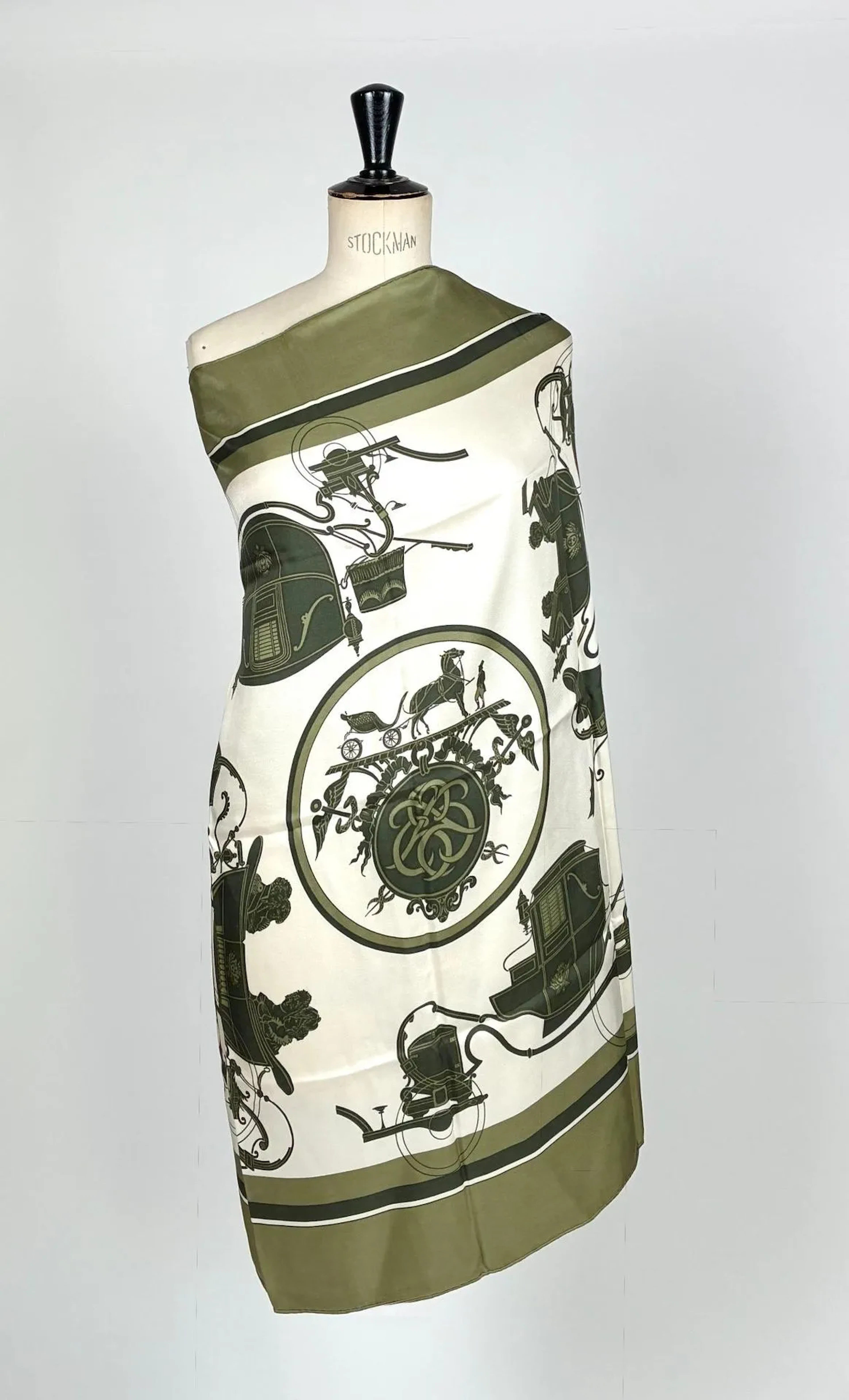 HERMÈS Paris - Lot 22