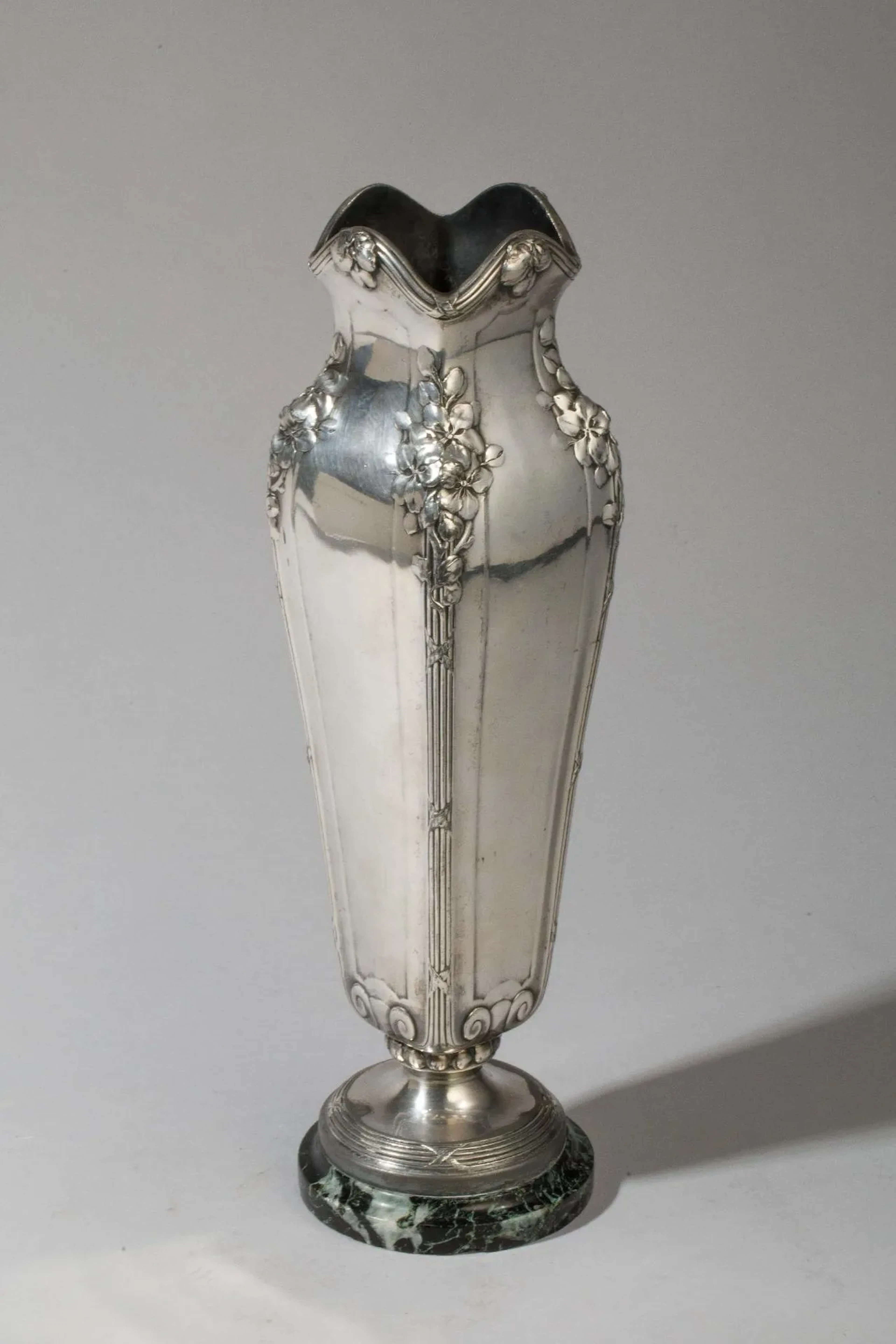 ART NOUVEAU: GALLIA BETWEEN 1908 AND 1921 - Lot 301