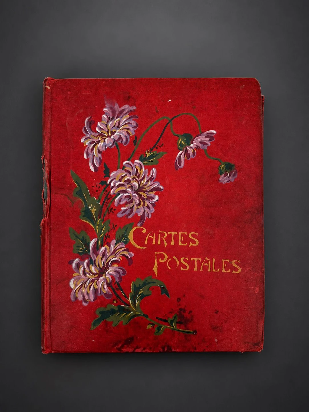 A postcard album containing 46 pages on the themes of cities - Lot 119