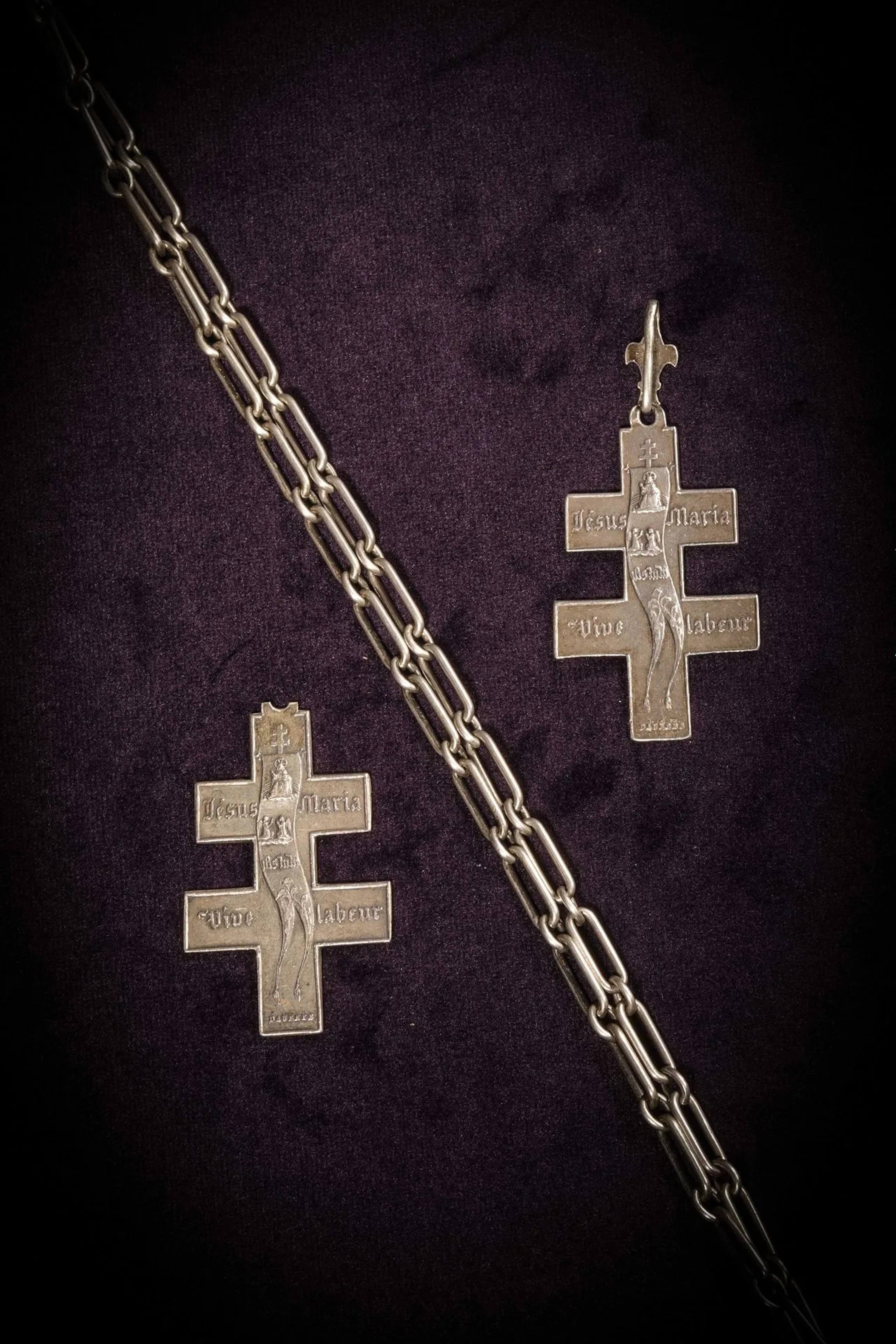 [RELIGIOSA] - Lot 29