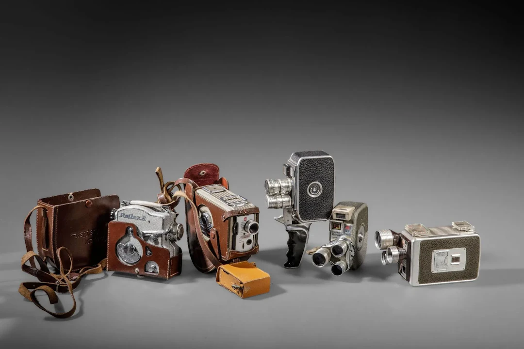 Set of four cameras. One Camex Ercsam Reflex 8 camera, one K - Lot 57