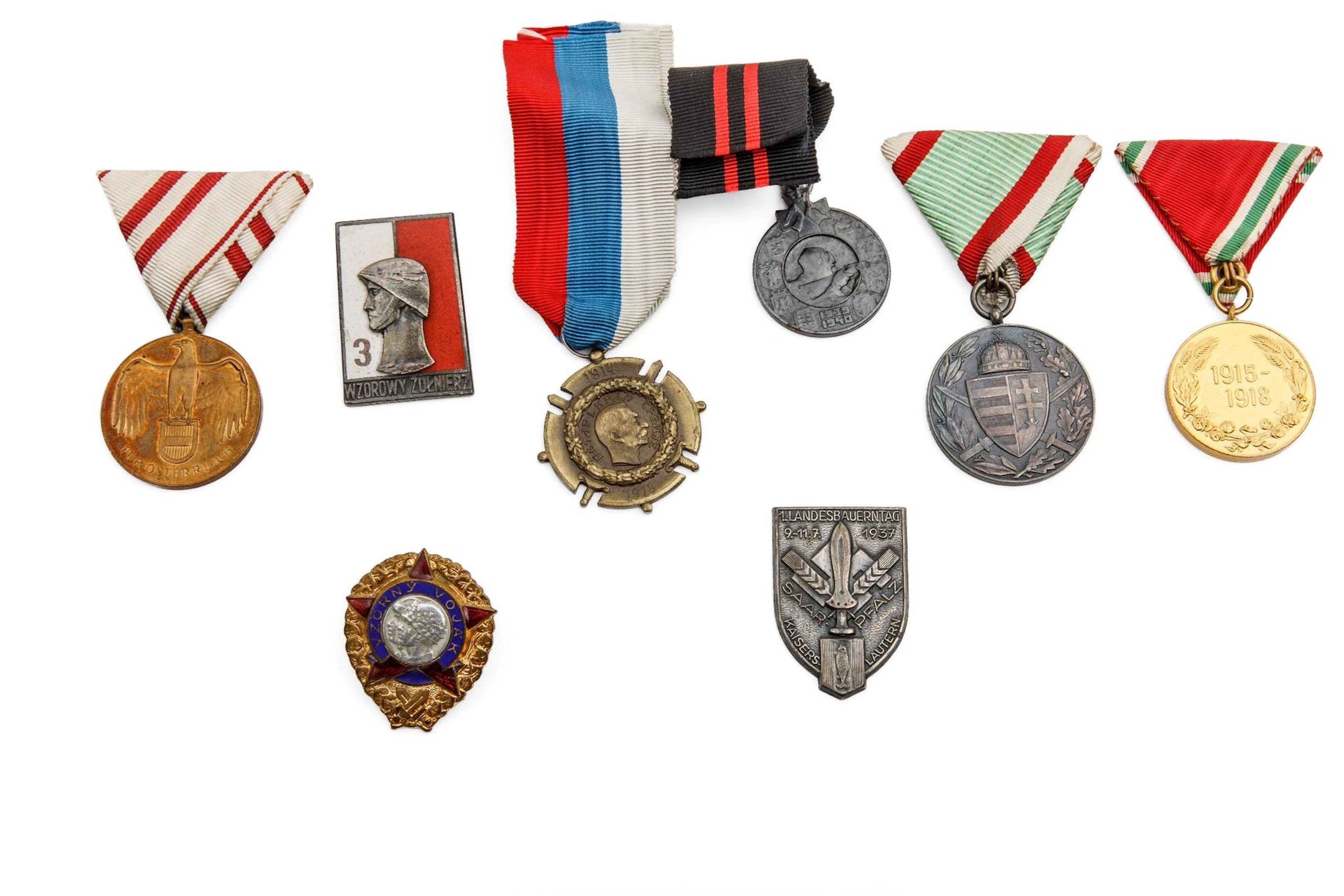 Military and Miscellaneous Collection. - Lot 347
