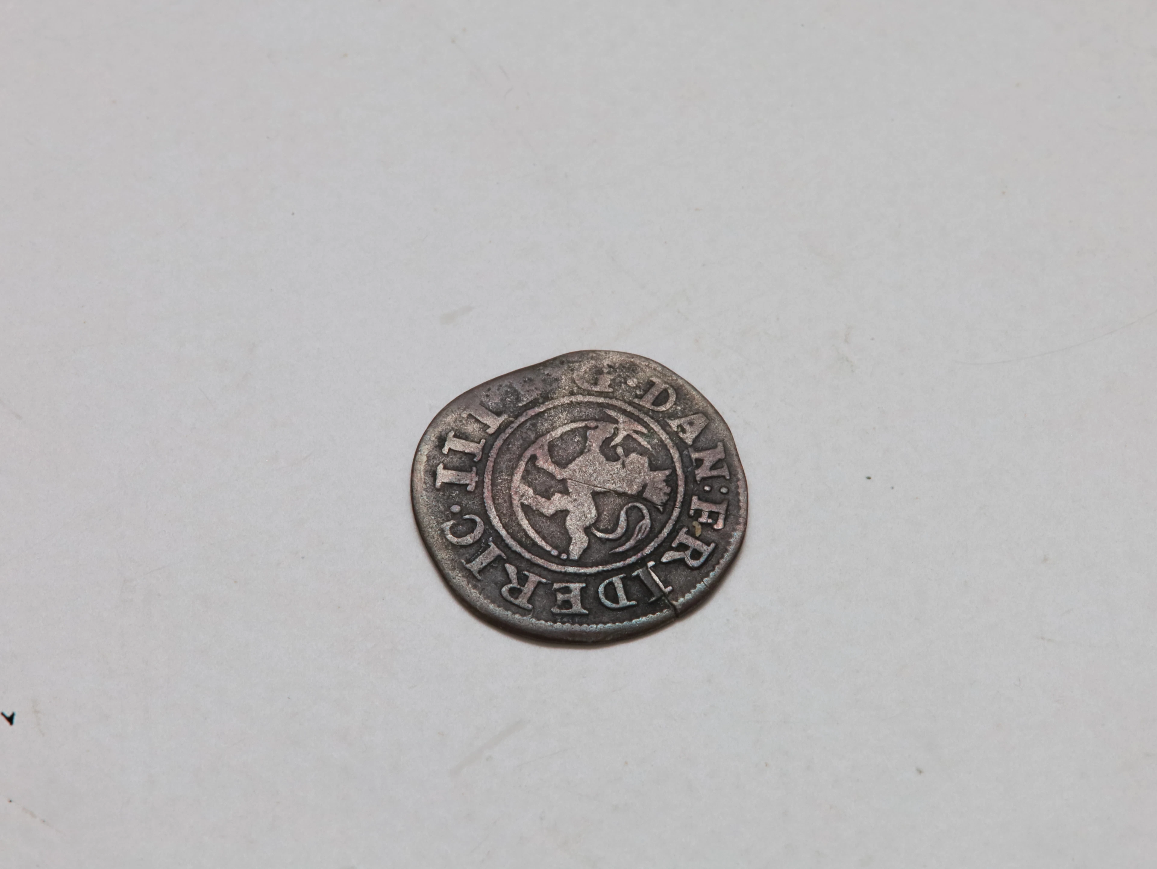 Danmark – Skillingmynt med latinsk omskrift, 1600-tallet (ca. 1667)