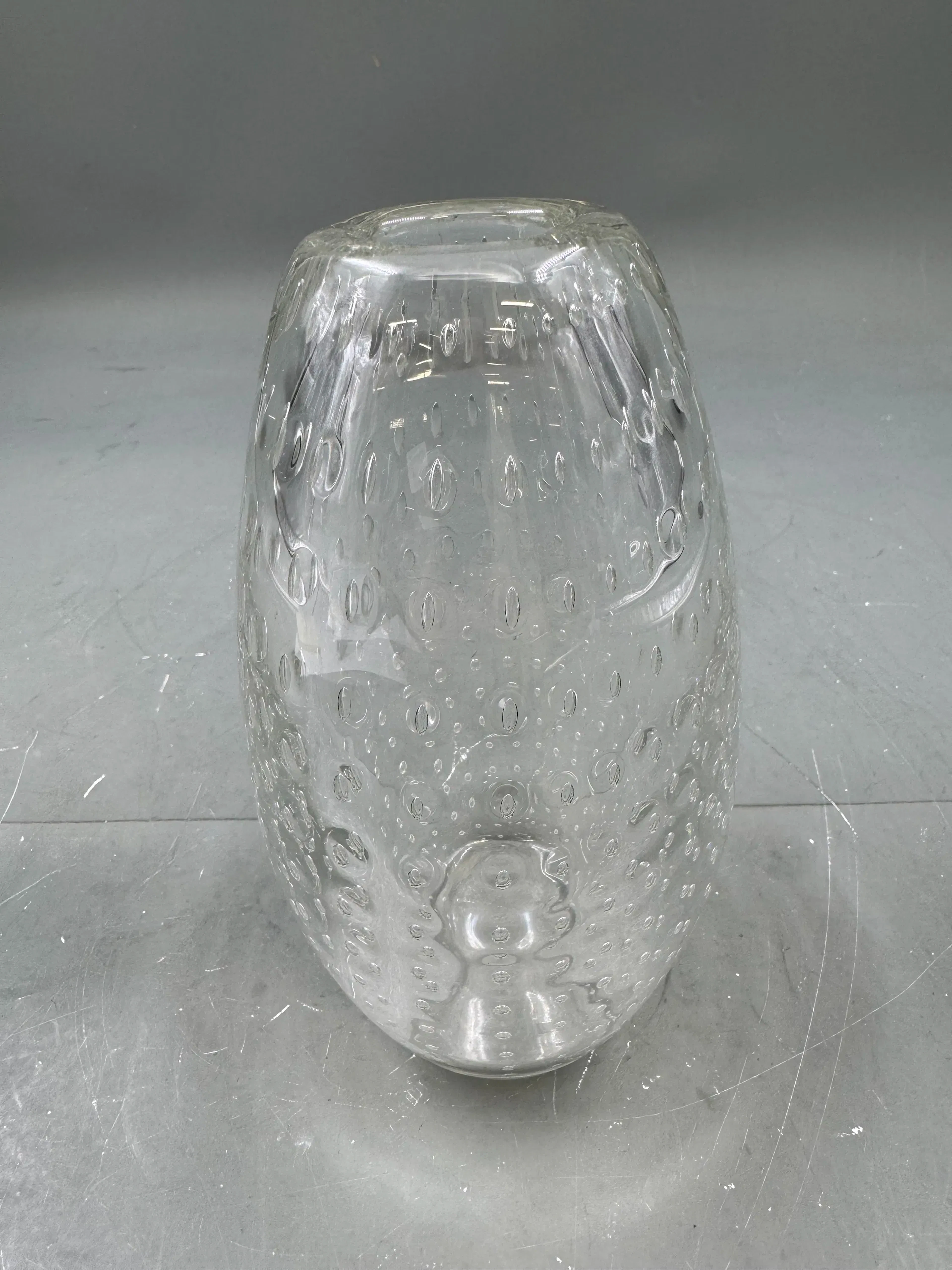Vintage boblevase i klart glass