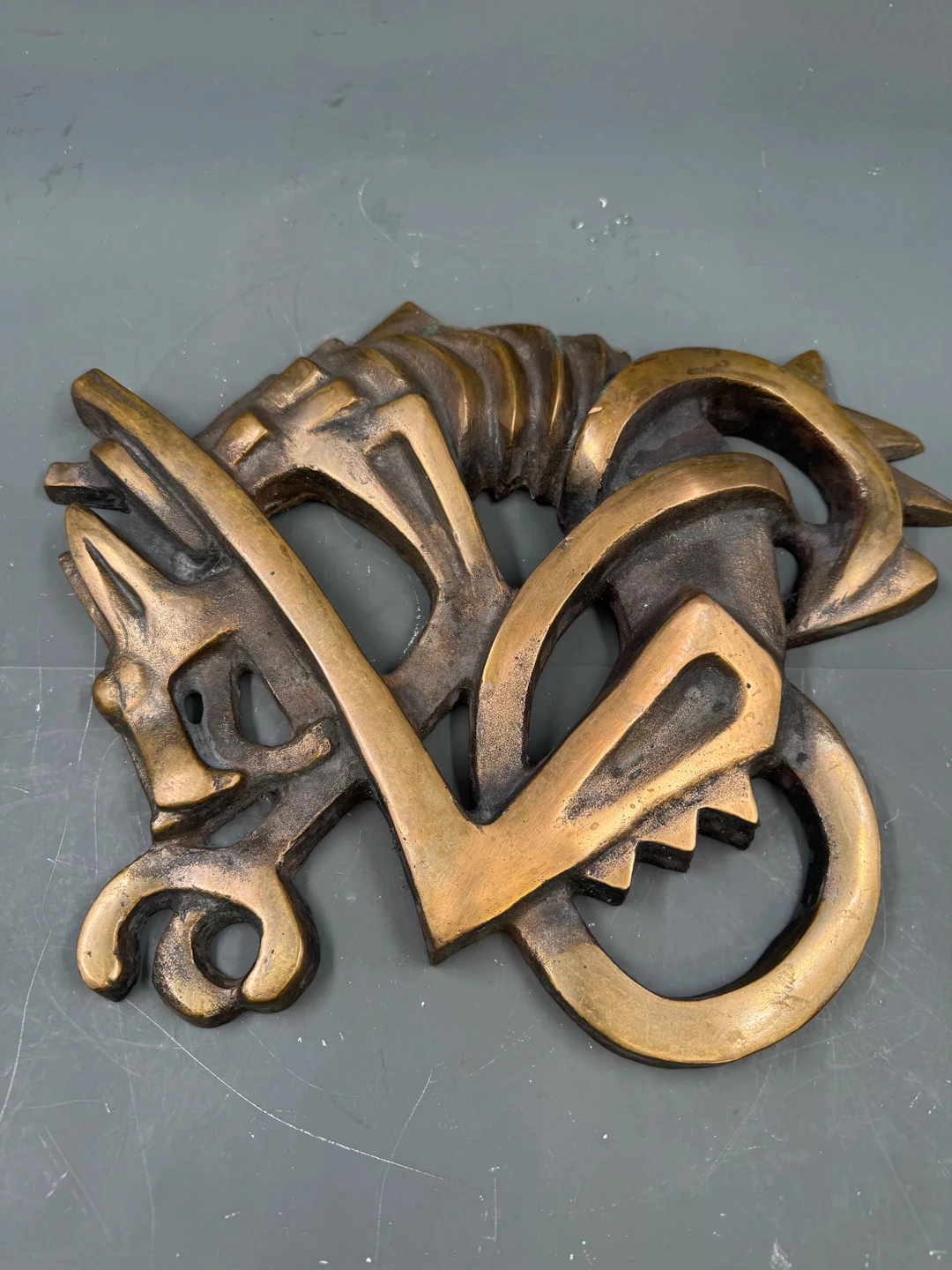Veggpynt i Messing/ bronse