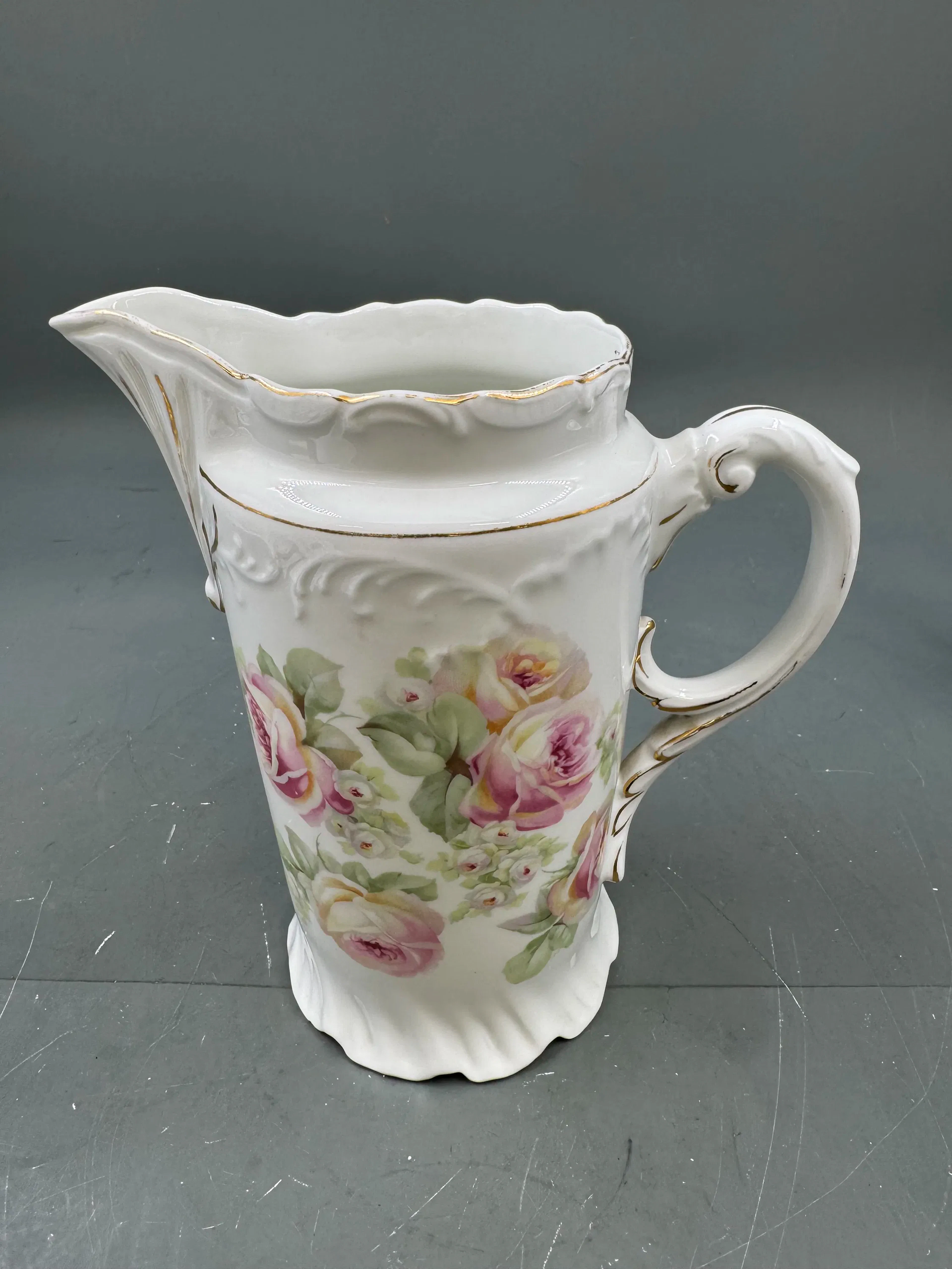 PP- Mugge med svak rosa dekor