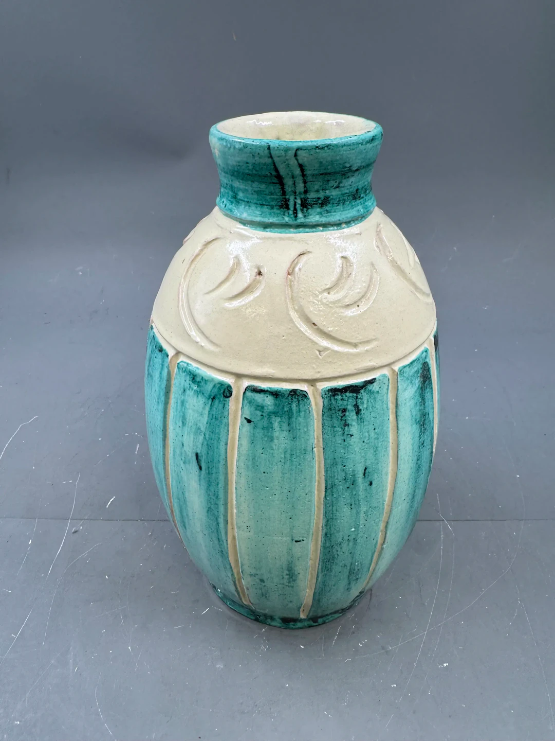 Grønn/ offwhite Keramikk vase