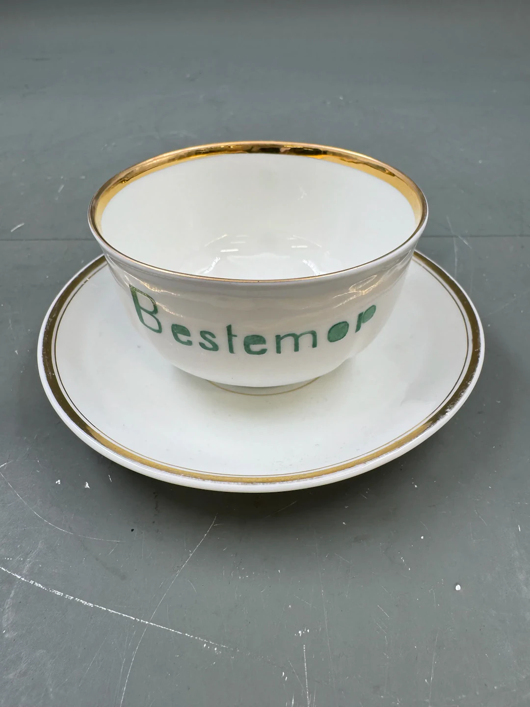 PP- Kopp/ skål Bestemor