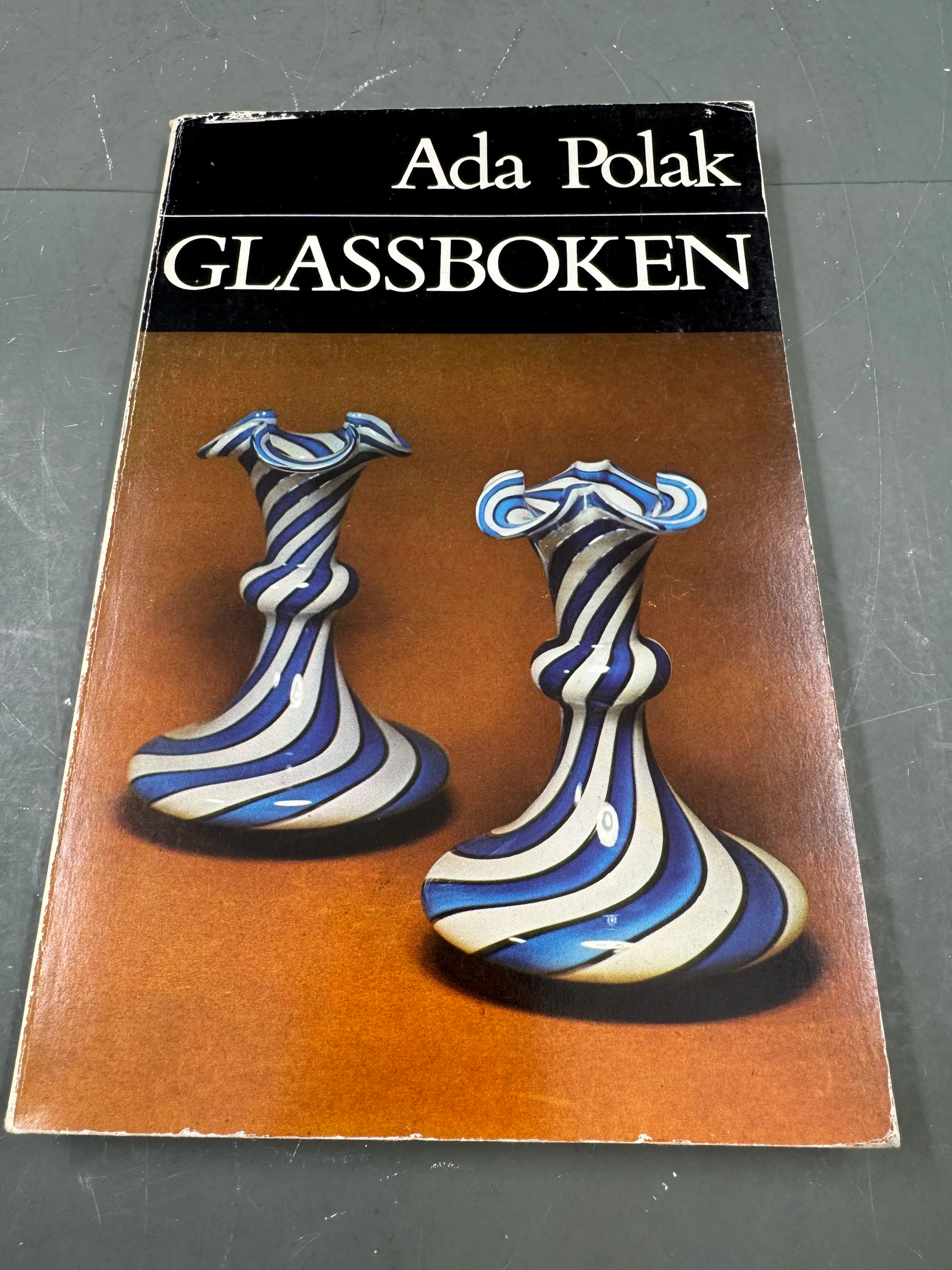 Bok- Ada Polak Glassboken