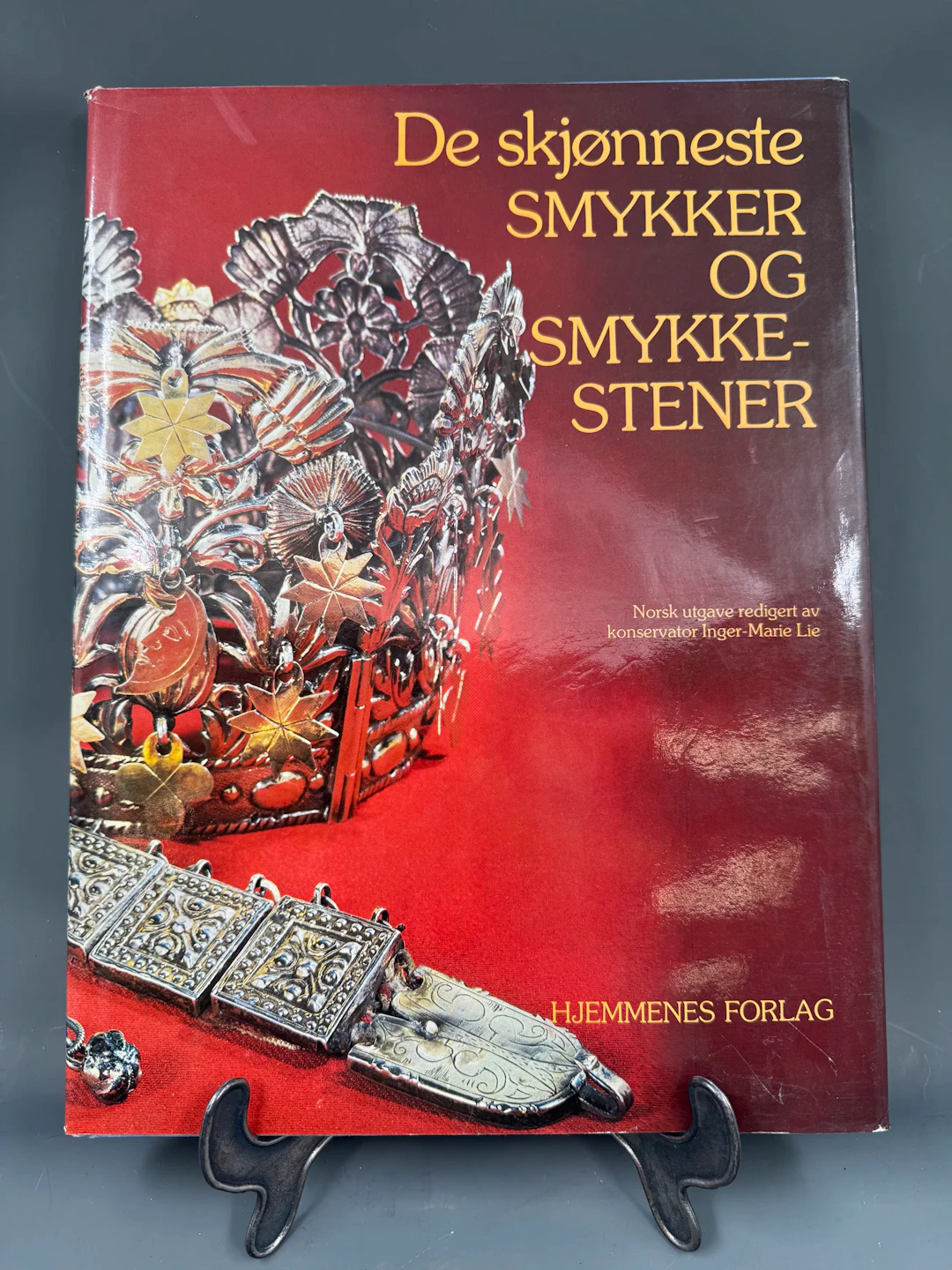 Bok De skjønneste smykker og smykkestener