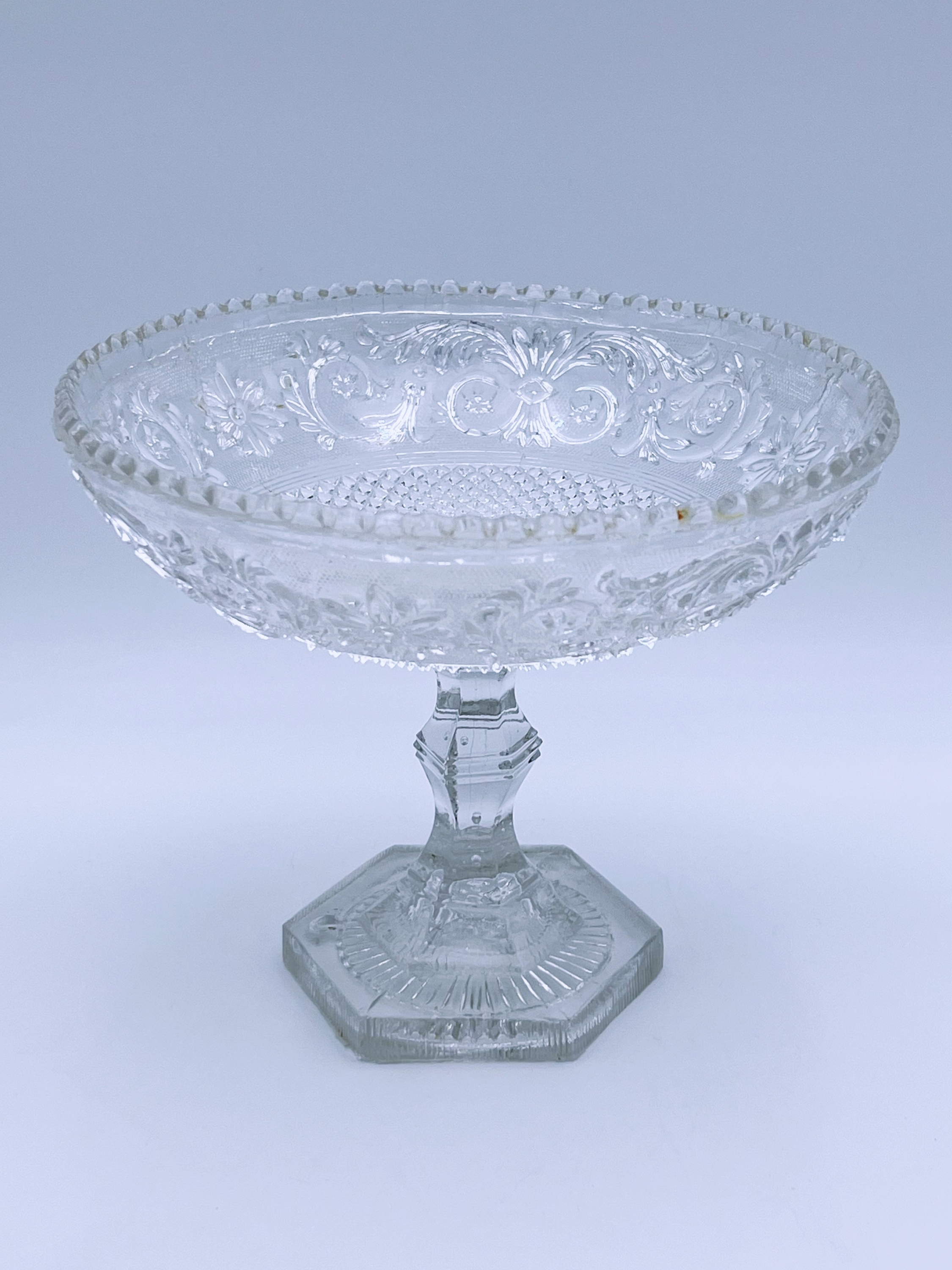 Stettefat i pressglass tidlig 1900t