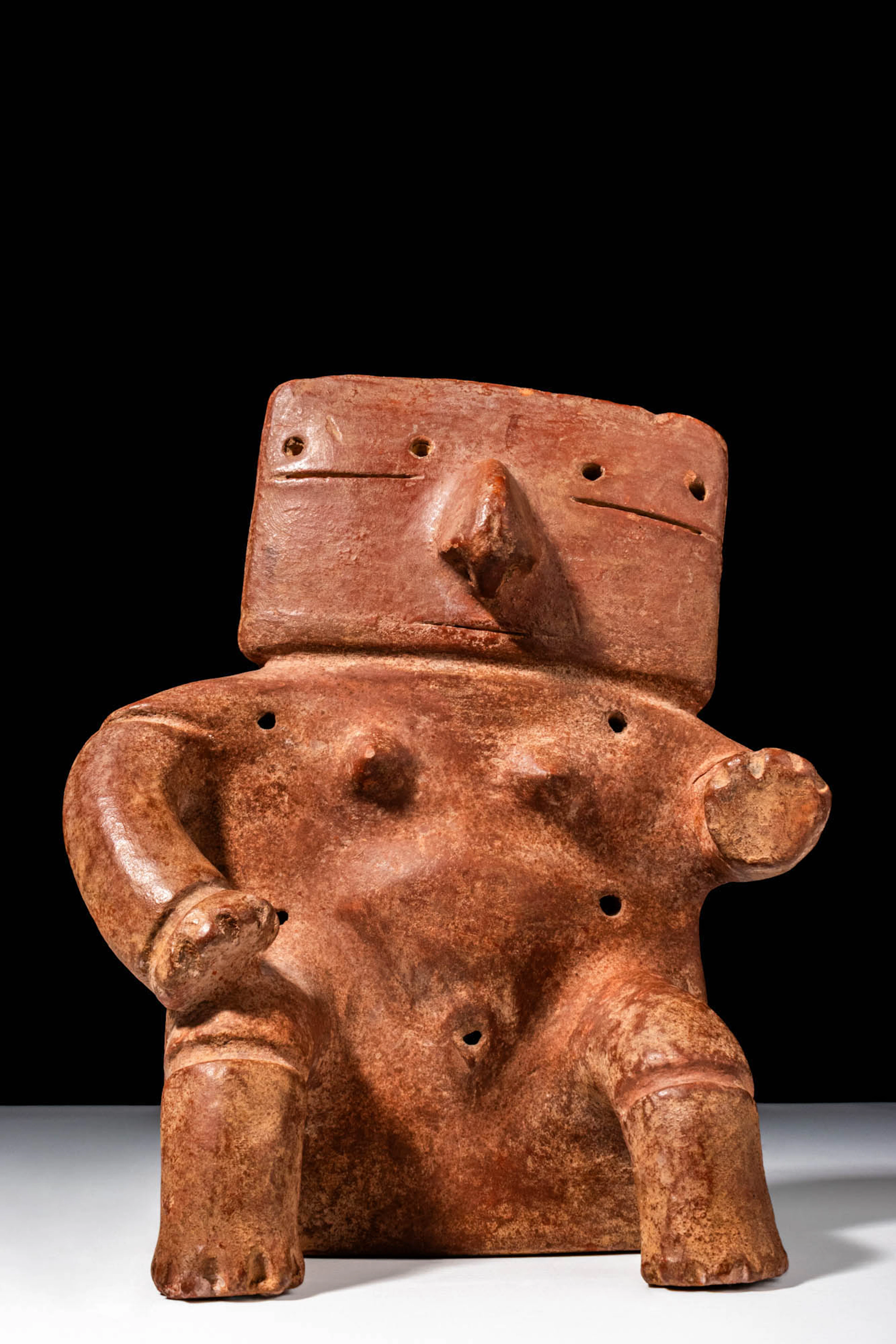 QUIMBAYA RETABLO FEMALE FIGURE