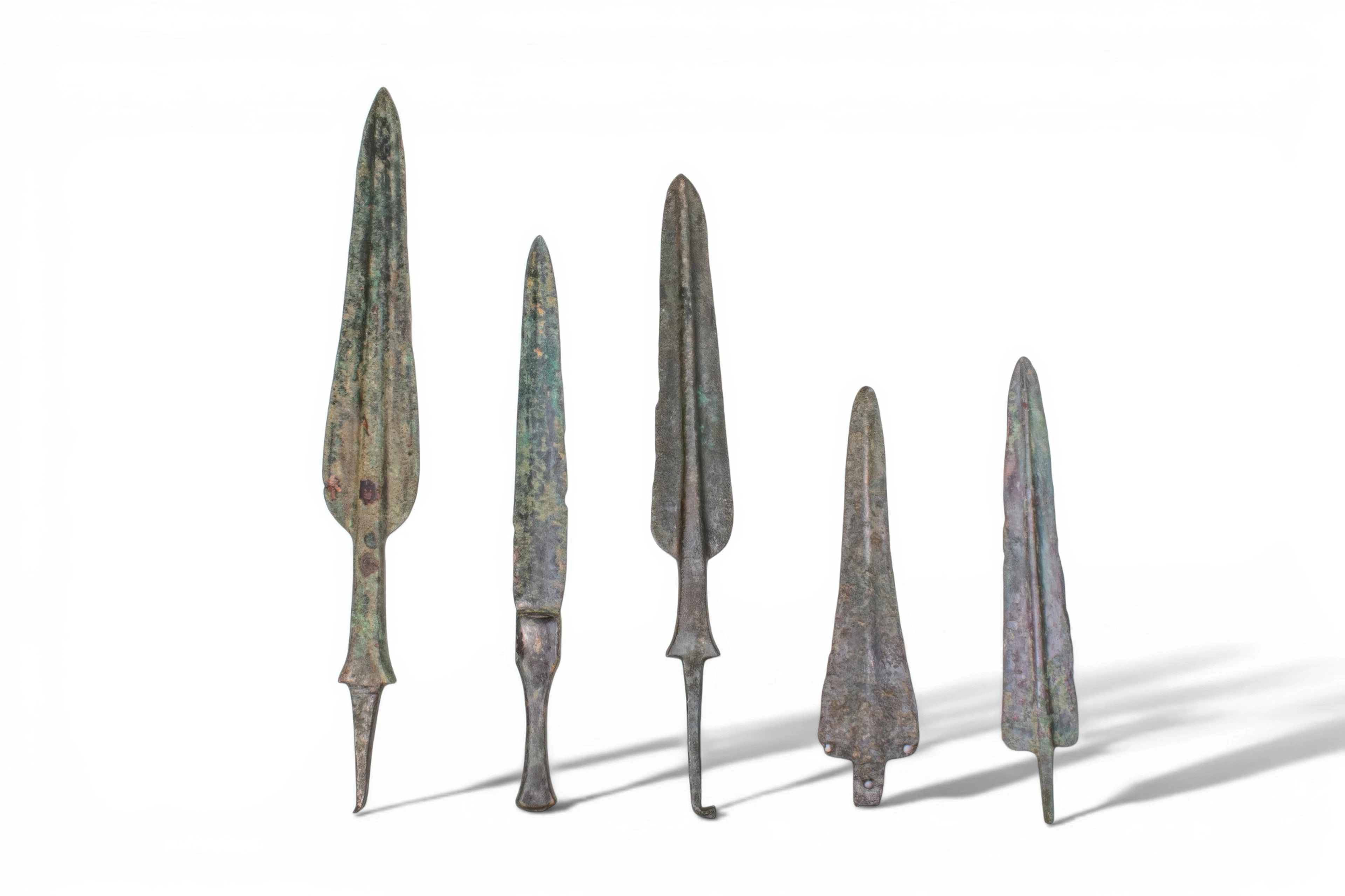 COLLECTION OF BRONZE AGE / EARLY GREEK PERIOD BRONZE WEAPONS