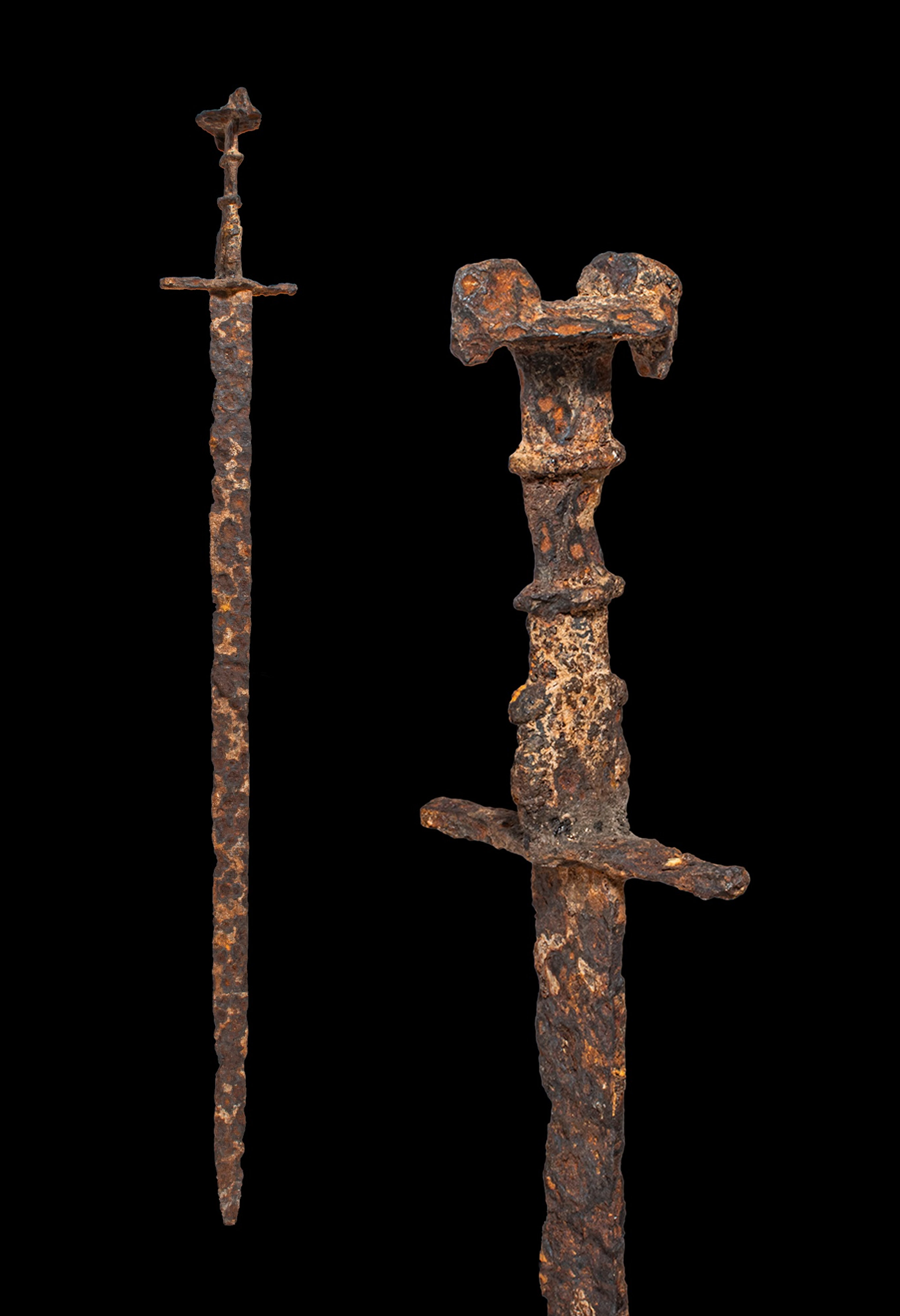 GREEK IRON DOUBLE-EDGED SWORD