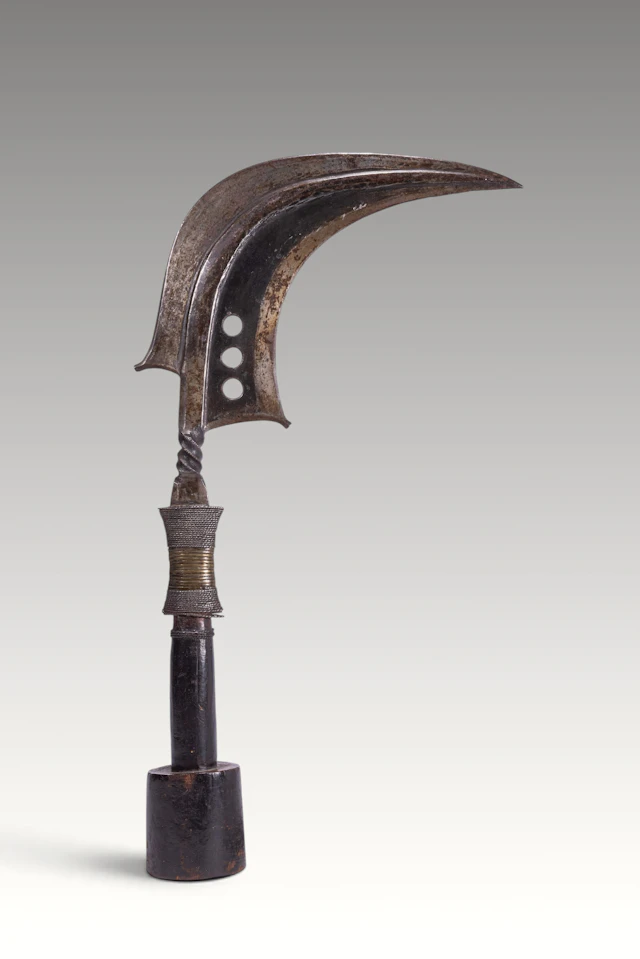 MANGBETU SICKLE KNIFE