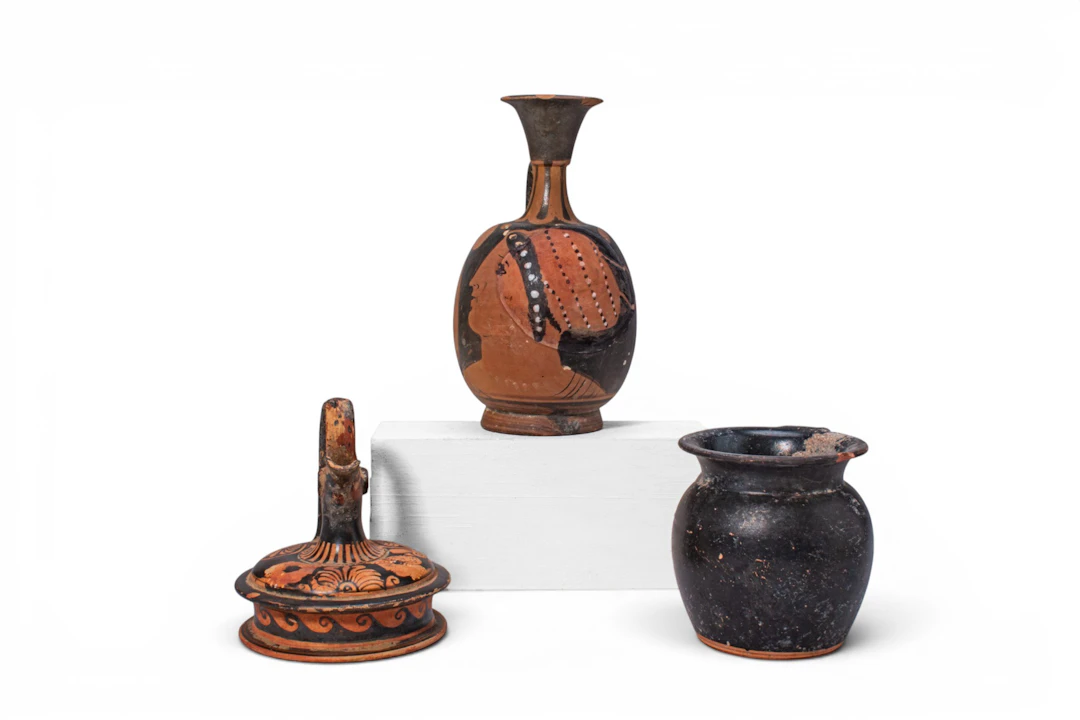 COLLECTION OF APULIAN VESSELS