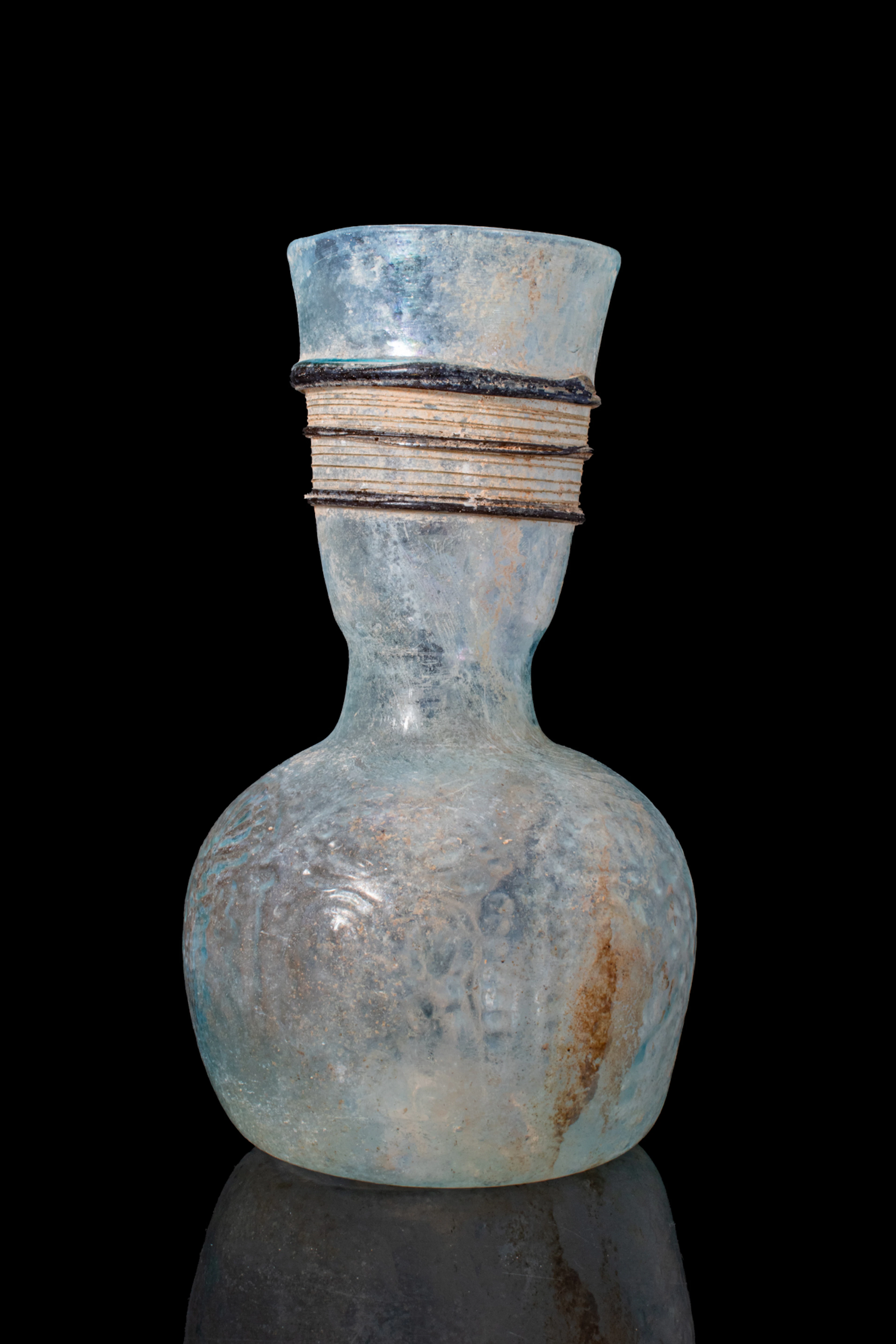 FINE LATE ROMAN GLASS FLASK