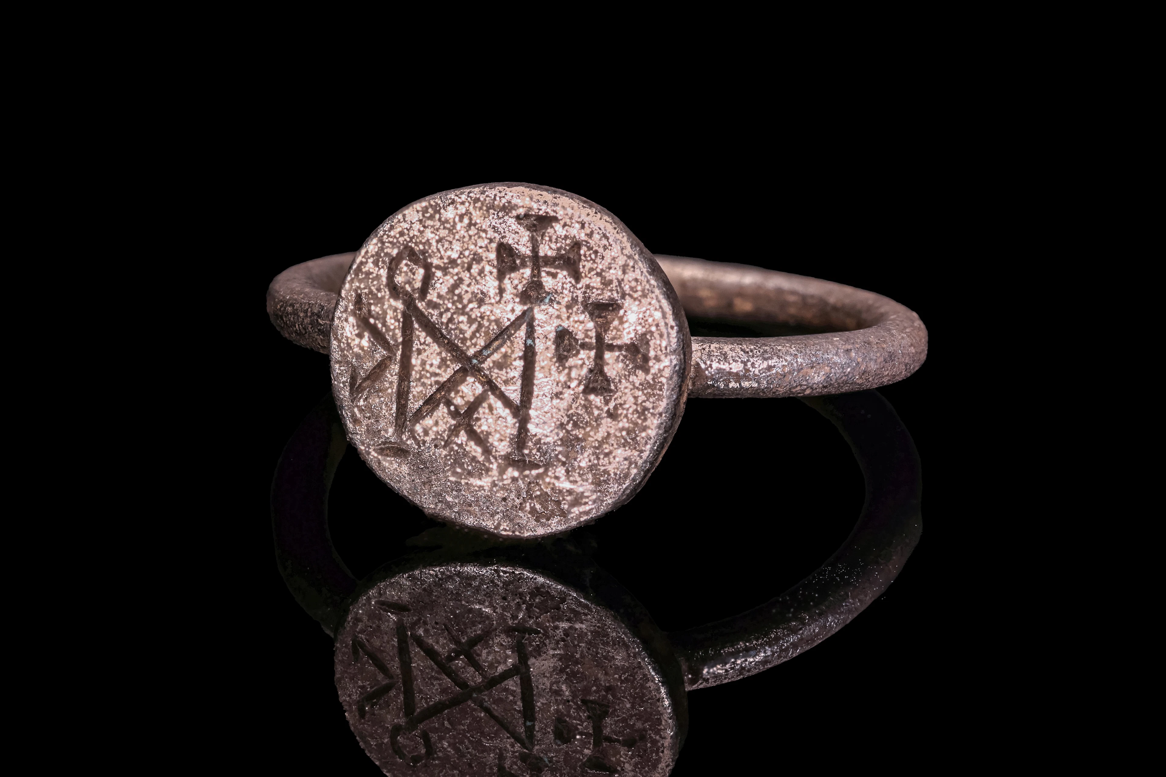 BYZANTINE SILVER RING WITH MONOGRAM AND CROSSES