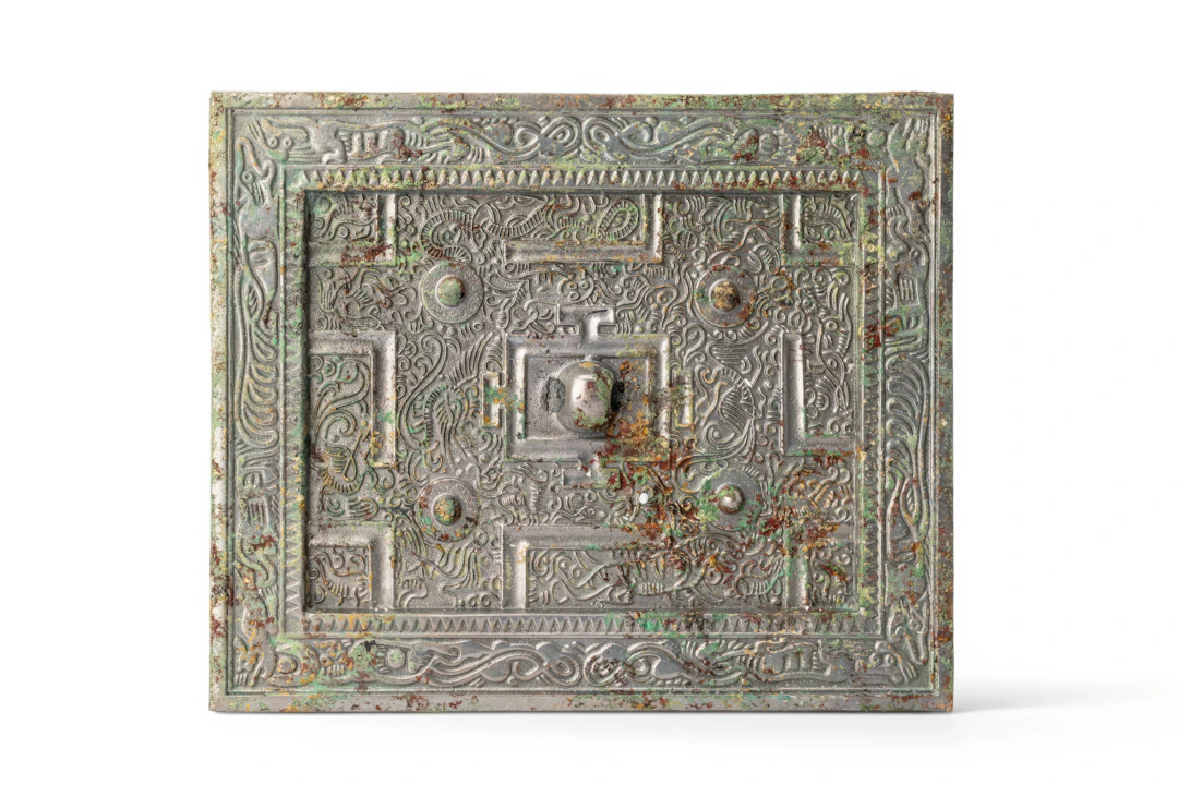 CHINESE BRONZE MIRROR