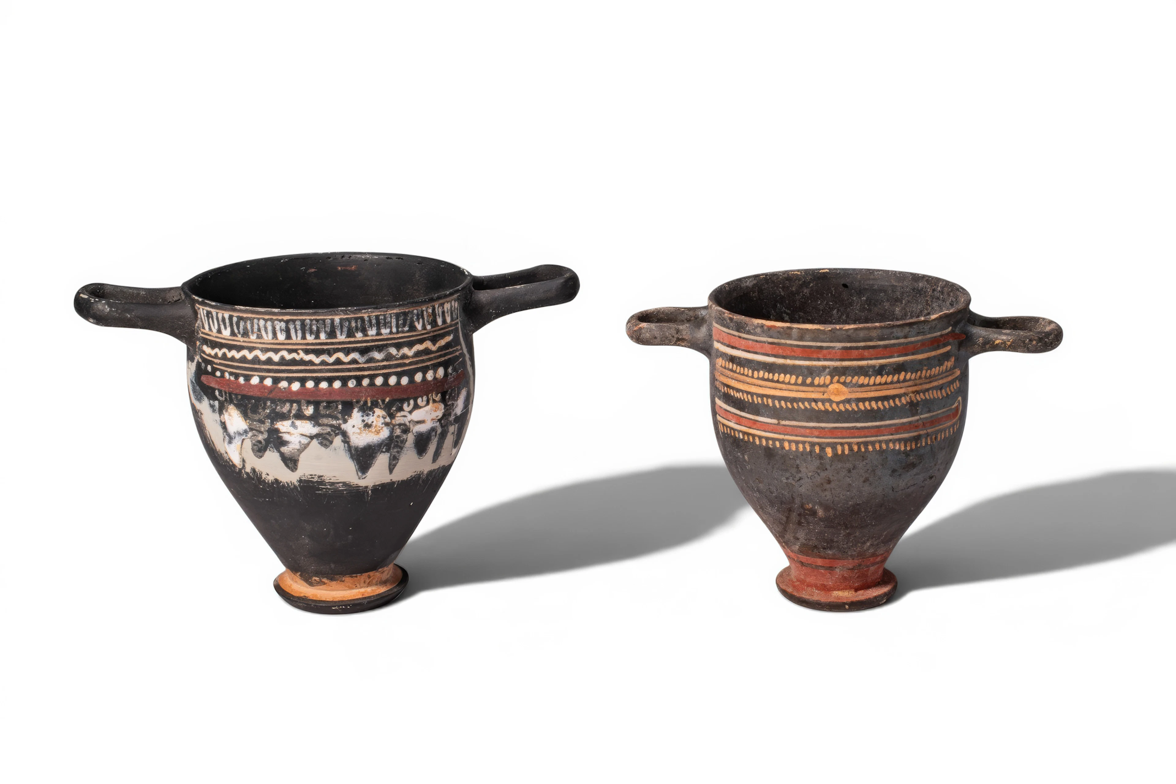 PAIR OF ELEGANT GNATHIAN TERRACOTTA SKYPHOI