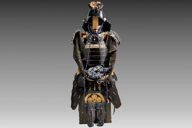 JAPANESE TOSEI GUSOKU ARMOUR SUIT, WITH LATER REPLACEMENTS