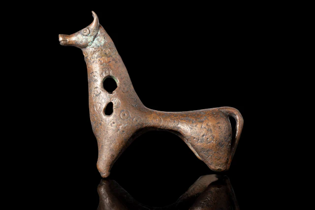 LARGE GREEK GEOMETRIC HORSE FIGURINE WITH STAMPED MOTIFS