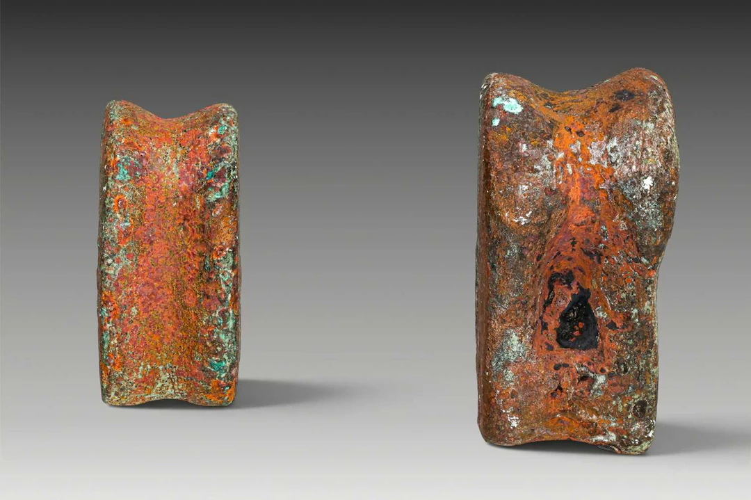 RARE ROMAN BRONZE ASTRAGALI