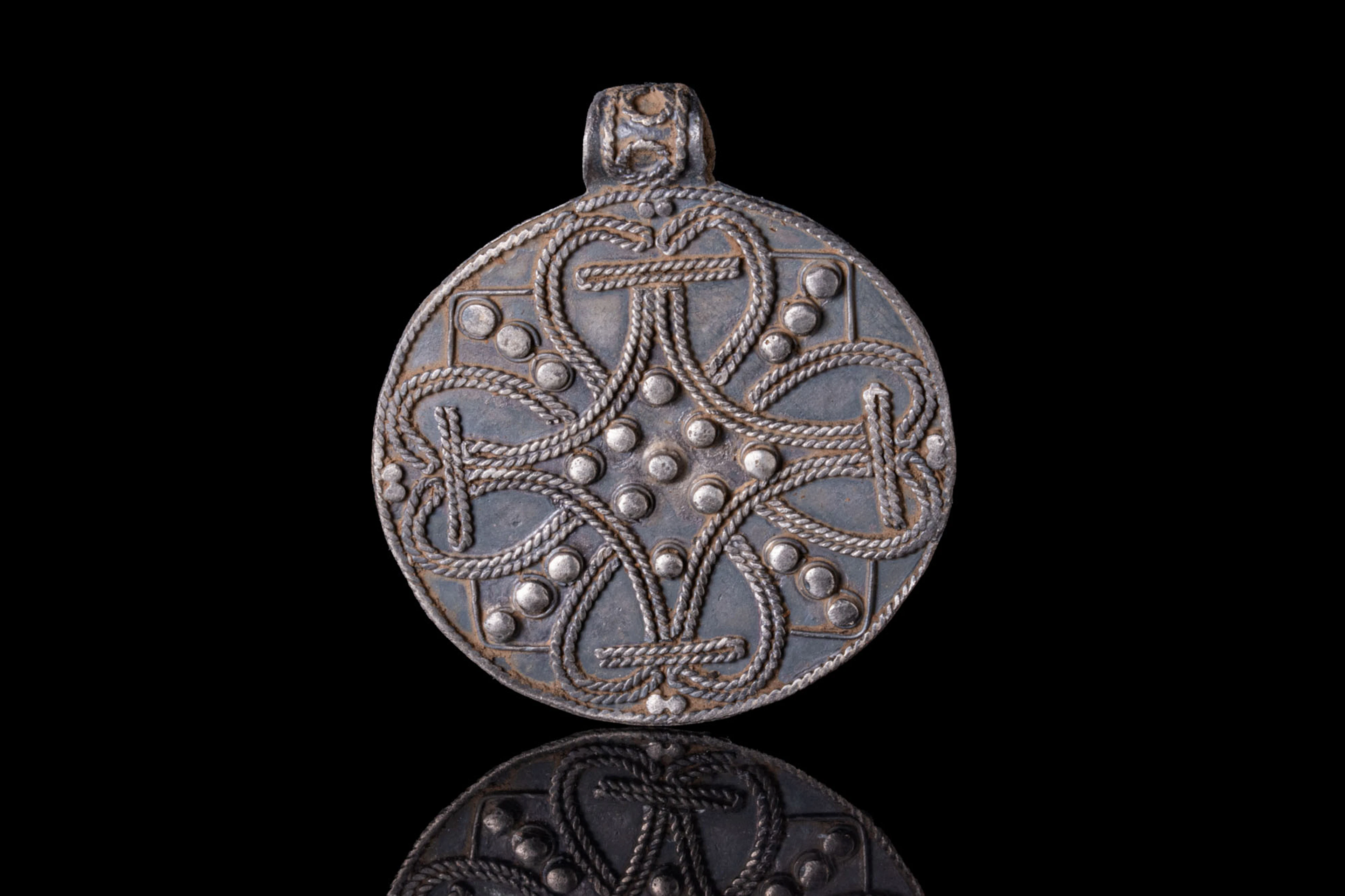 VIKING SILVER MEDALLION WITH CROSS