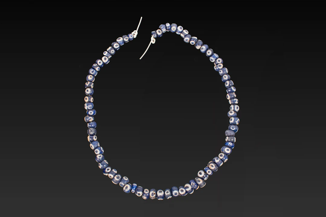 ICONIC GRAECO-PHOENICIAN NECKLACE OF GLASS EYE BEADS