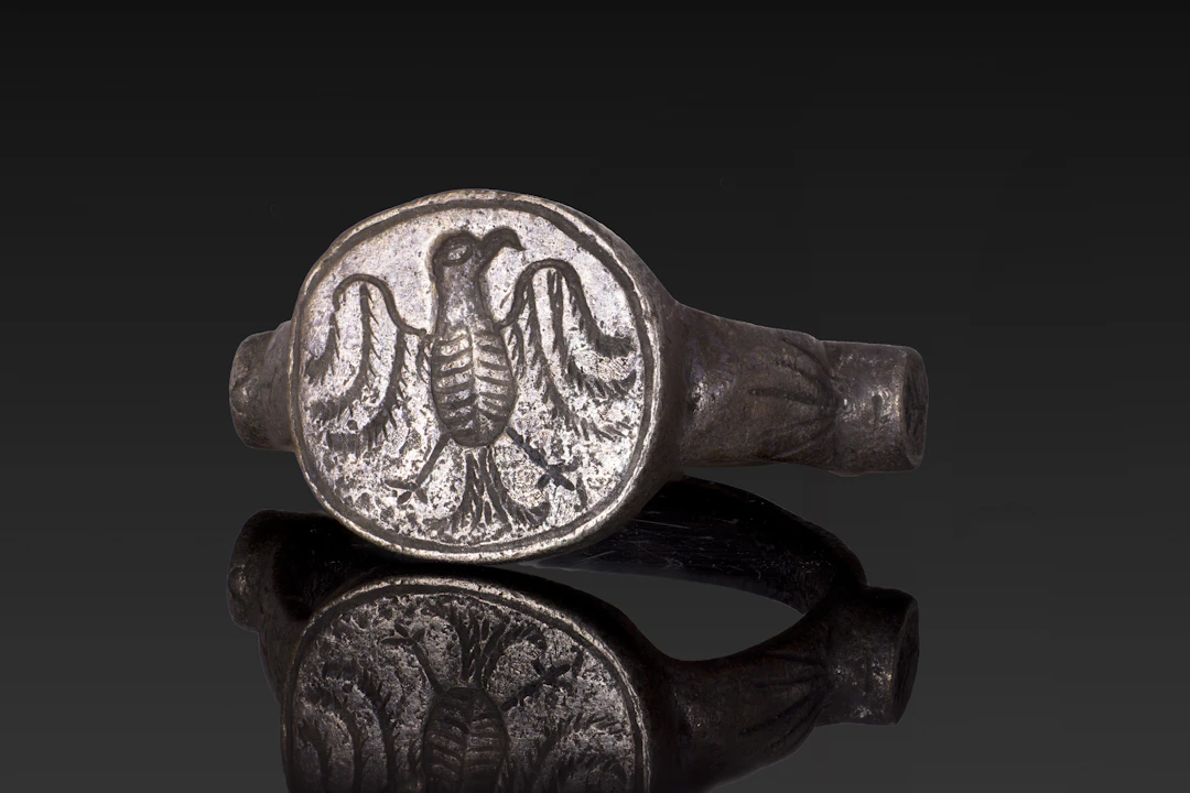 MEDIEVAL SILVER RING WITH AN EAGLE