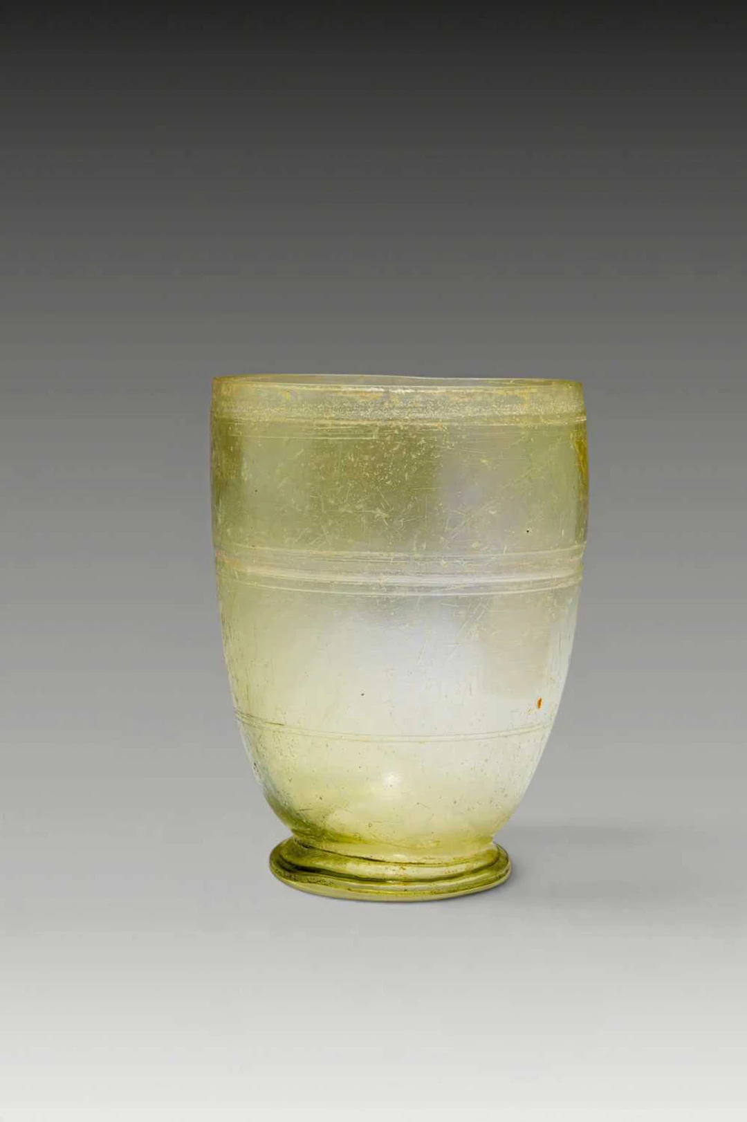 ROMAN GLASS BEAKER