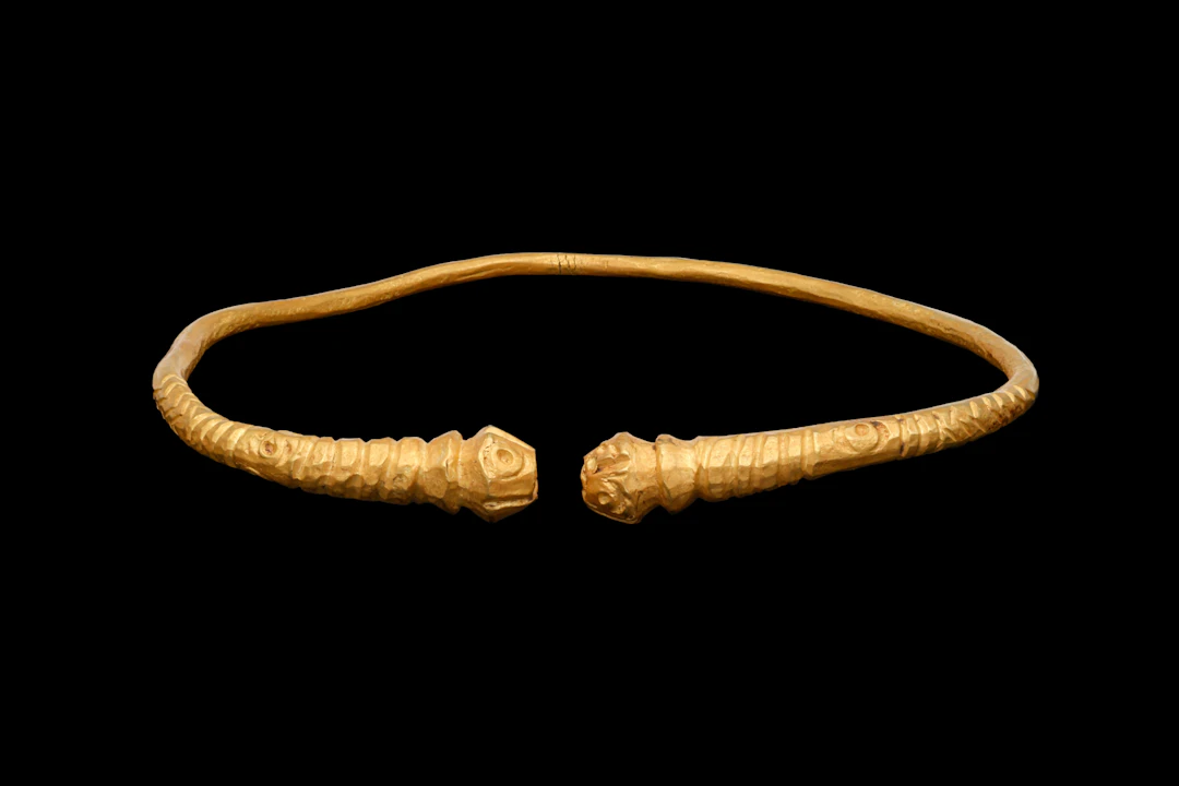 CELTIC GOLD BRACELET