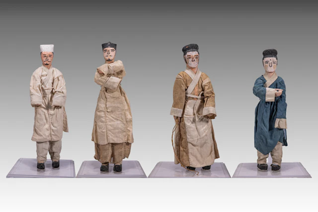 GROUP OF VINTAGE DOOR OF HOPE CHINESE DOLLS