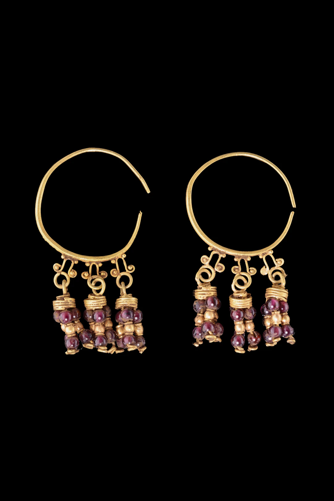MATCHED PAIR OF BYZANTINE GOLD EARRINGS WITH DANGLES