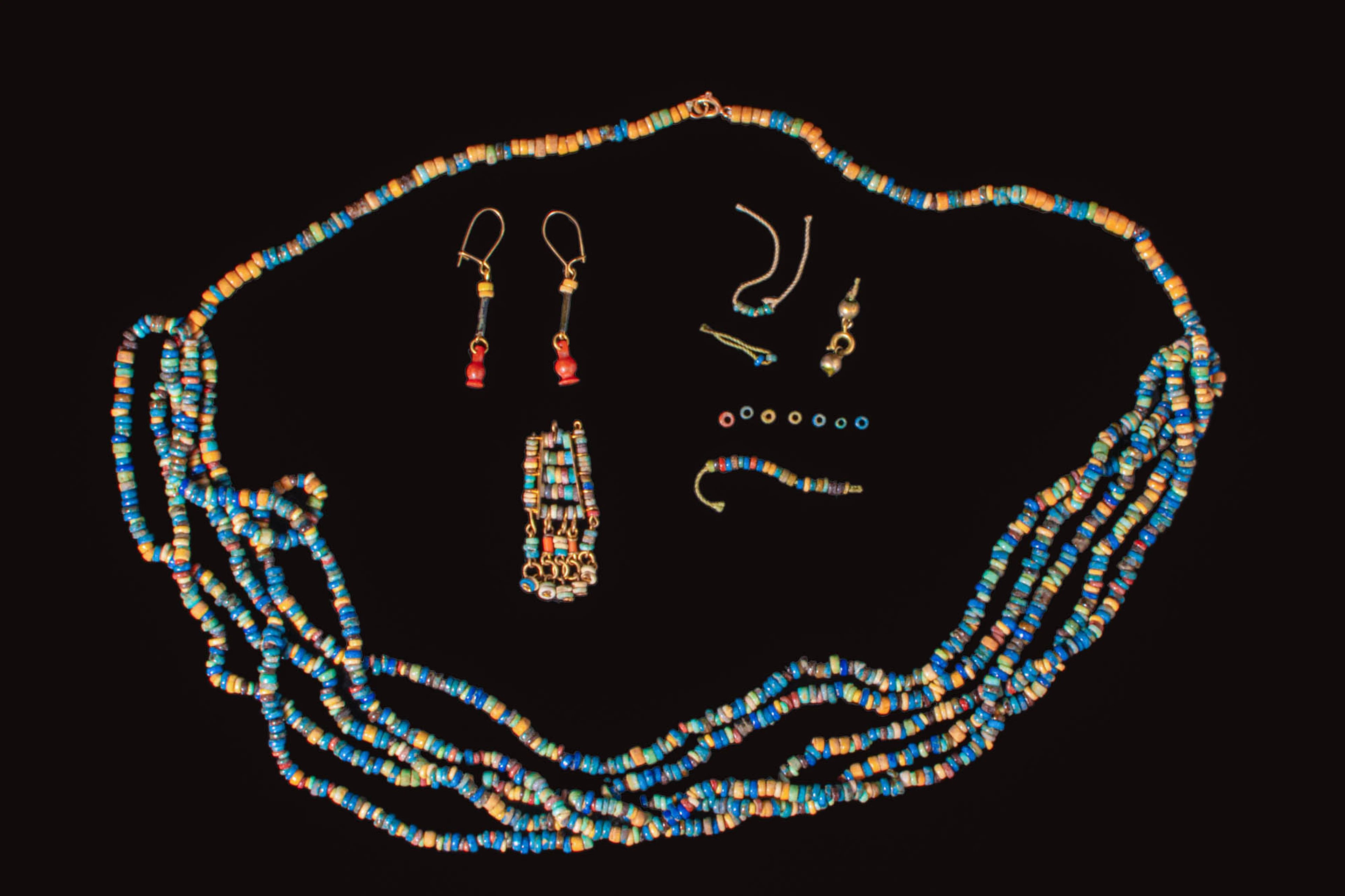 SET OF EGYPTIAN FAIENCE AND CARNELIAN JEWELLERY