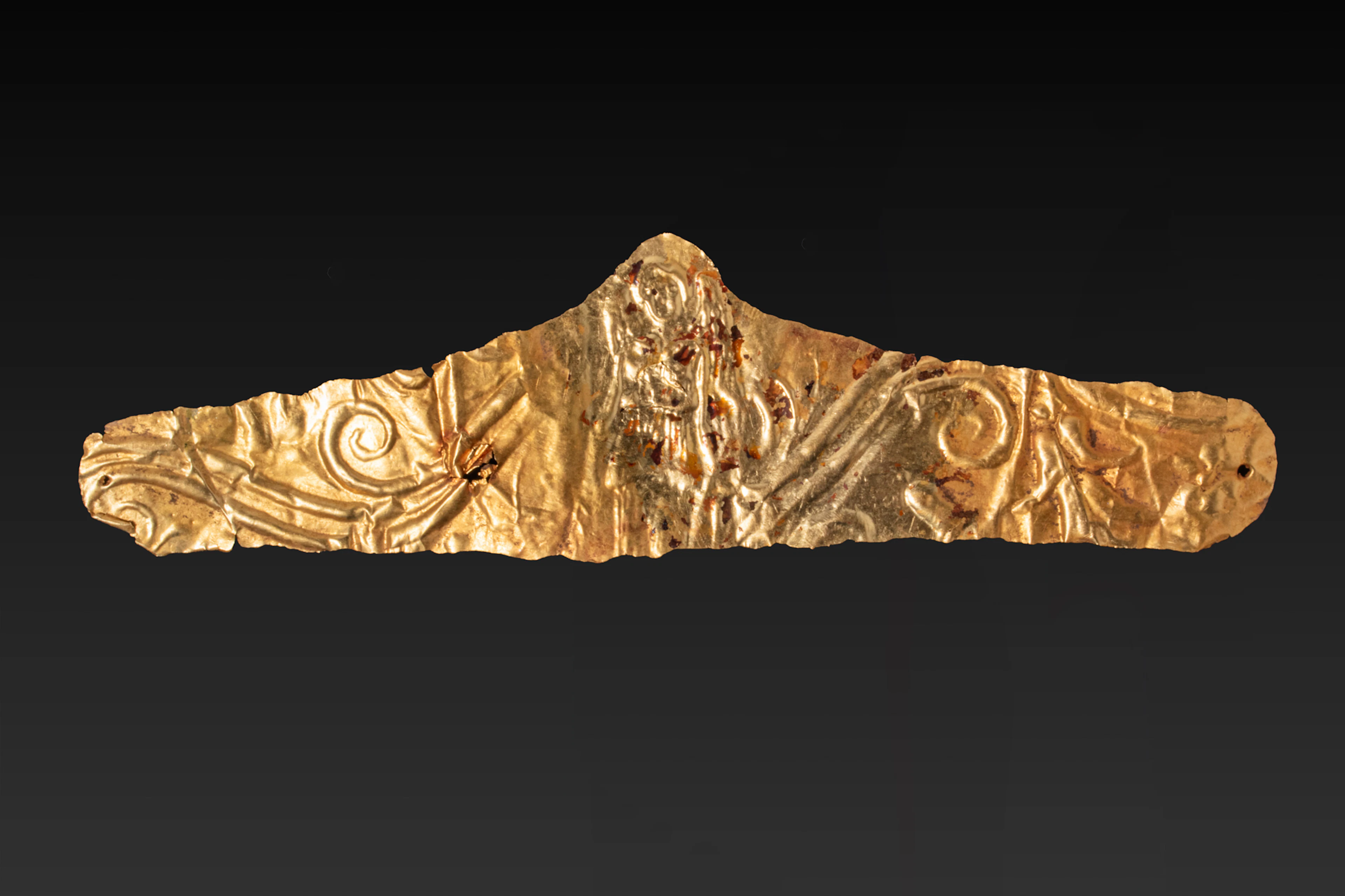 GREEK HIGH KARAT GOLD DIADEM WITH GODDESS AND FLORAL MOTIF