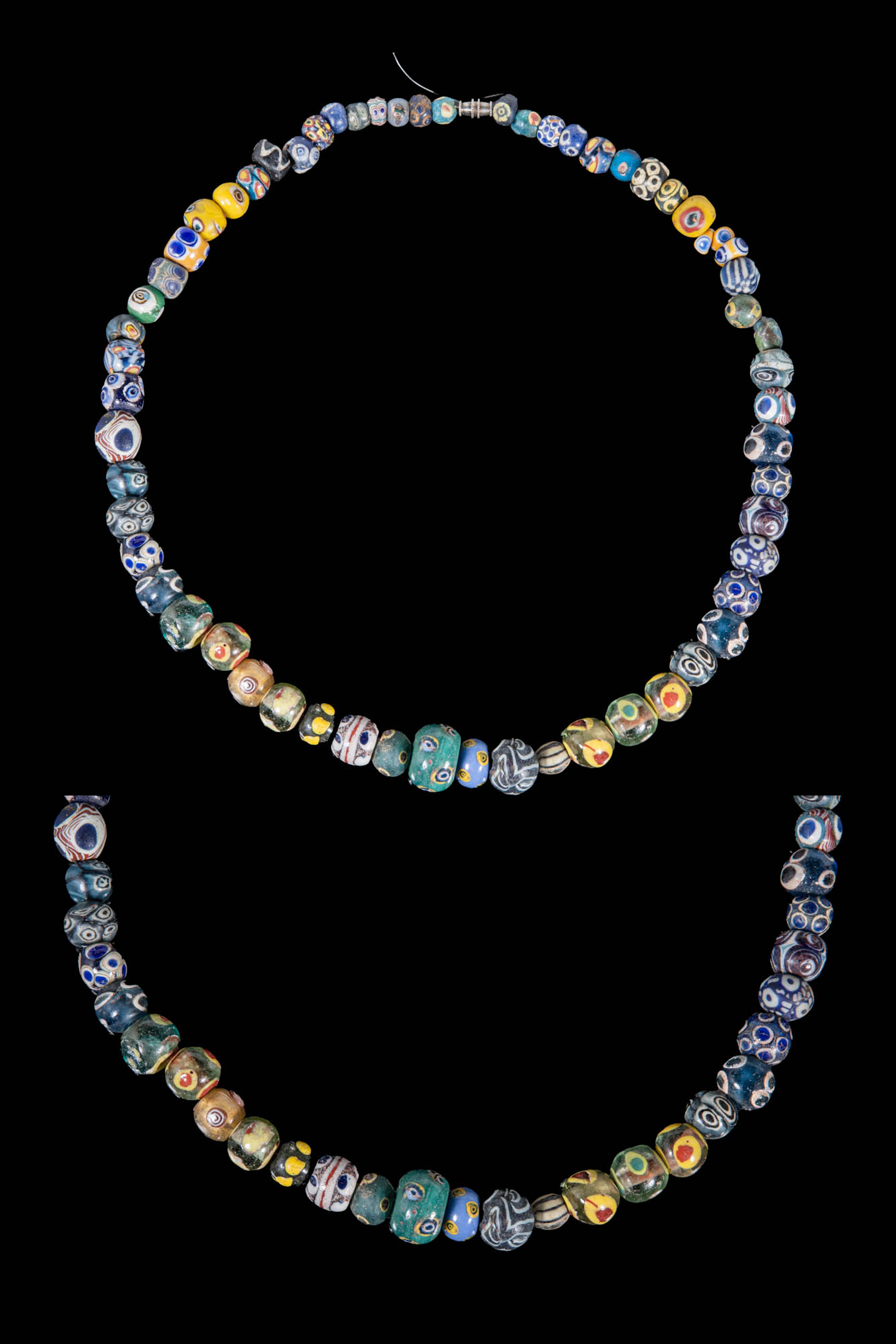 GRAECO-PHOENICIAN GLASS EYE BEADS NECKLACE